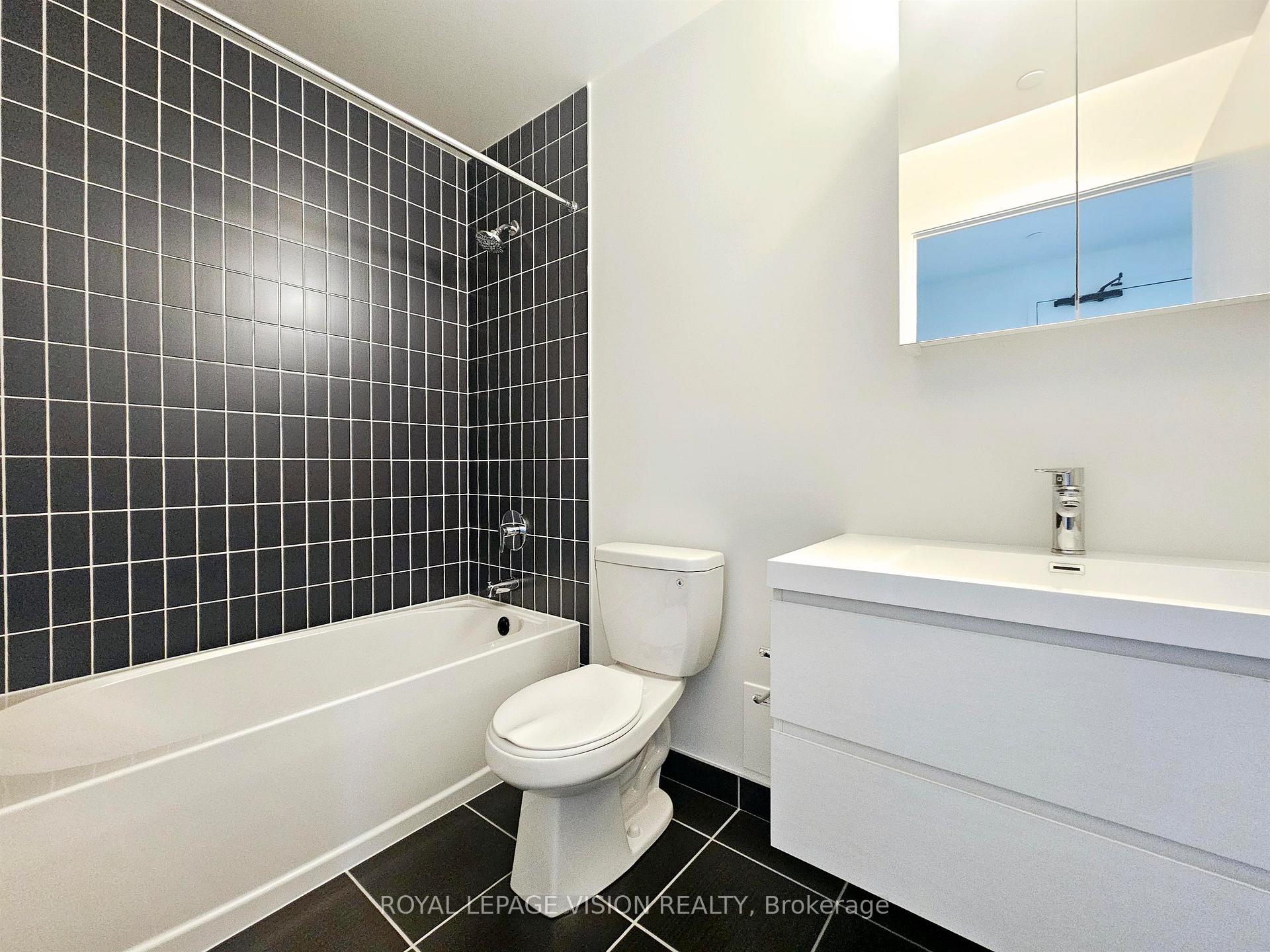 Photo 18 of Unit 1517, 56 Andre De Grasse Street, Markham, Unionville — HOMEH