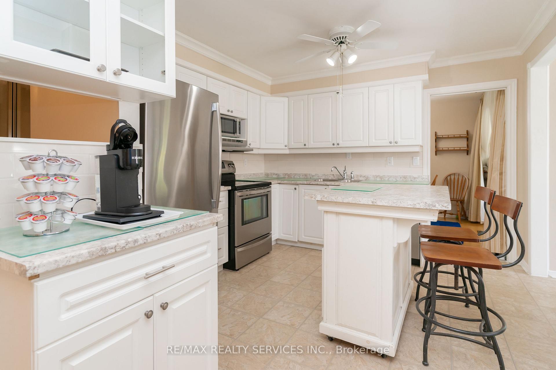 Photo 14 of 39 Dunblaine Crescent, Brampton, Southgate — HOMEH