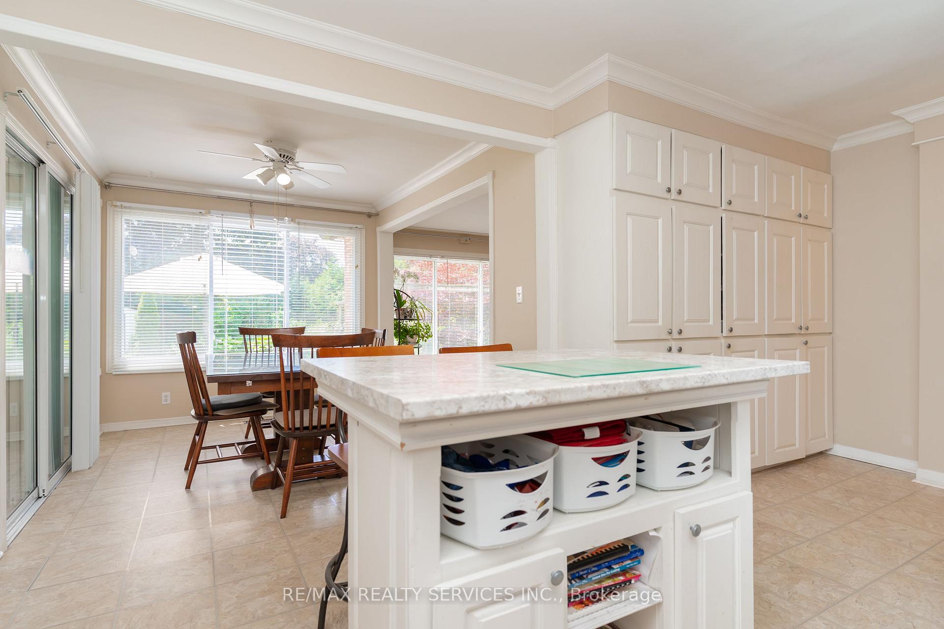 Photo 17 of 39 Dunblaine Crescent, Brampton, Southgate — HOMEH