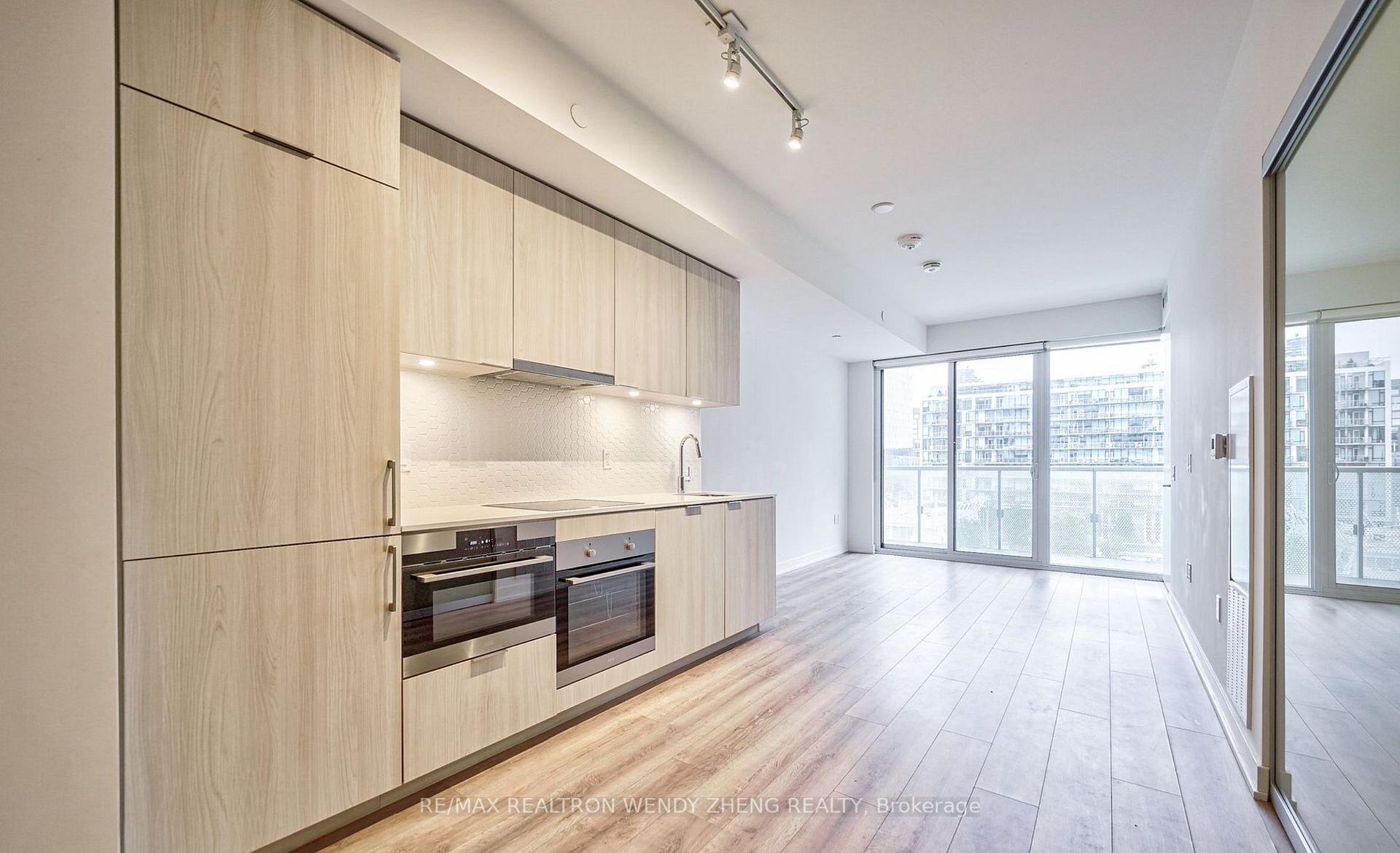 Photo 7 of Unit 503, 15 Queens Quay E, Toronto, Waterfront Communities — HOMEH