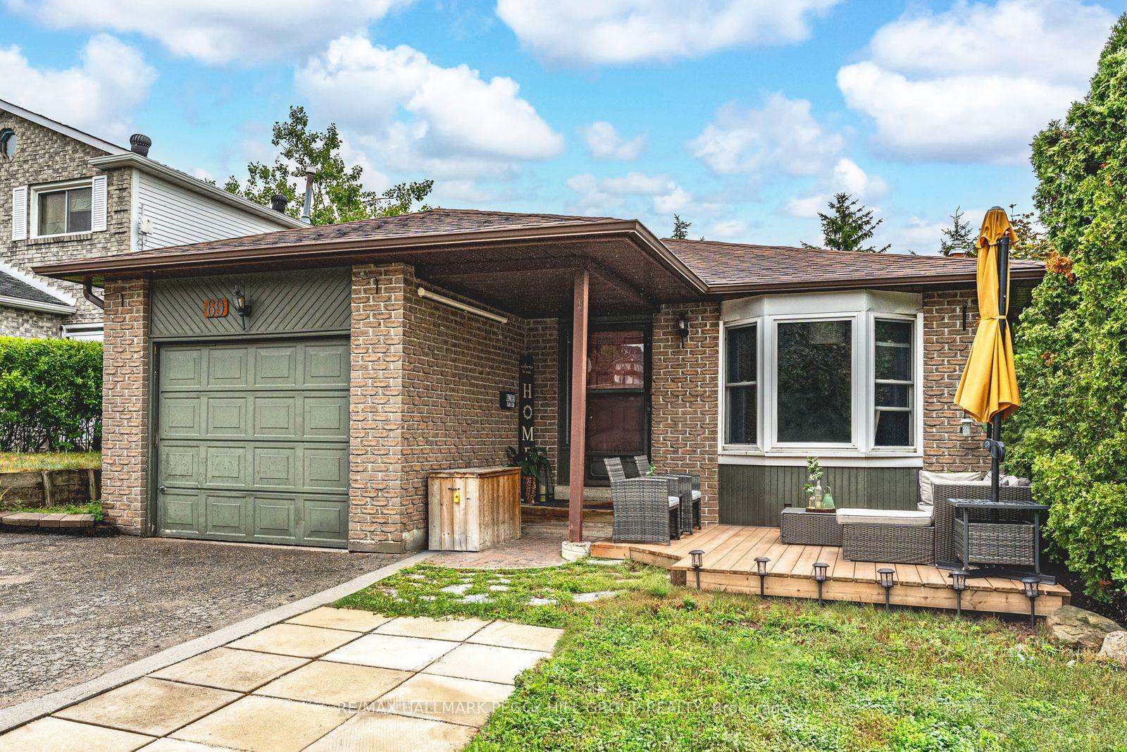 Photo 1 of 69 Fox Run, Barrie, Letitia Heights — HOMEH