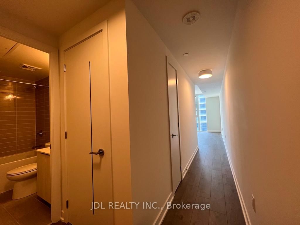 Photo 4 of Unit 2804, 357 King Street W, Toronto, Waterfront Communities — HOMEH