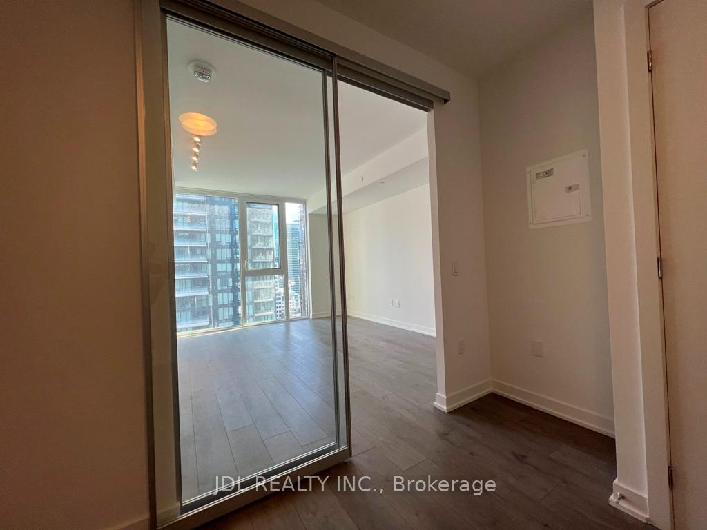 Photo 9 of Unit 2804, 357 King Street W, Toronto, Waterfront Communities — HOMEH