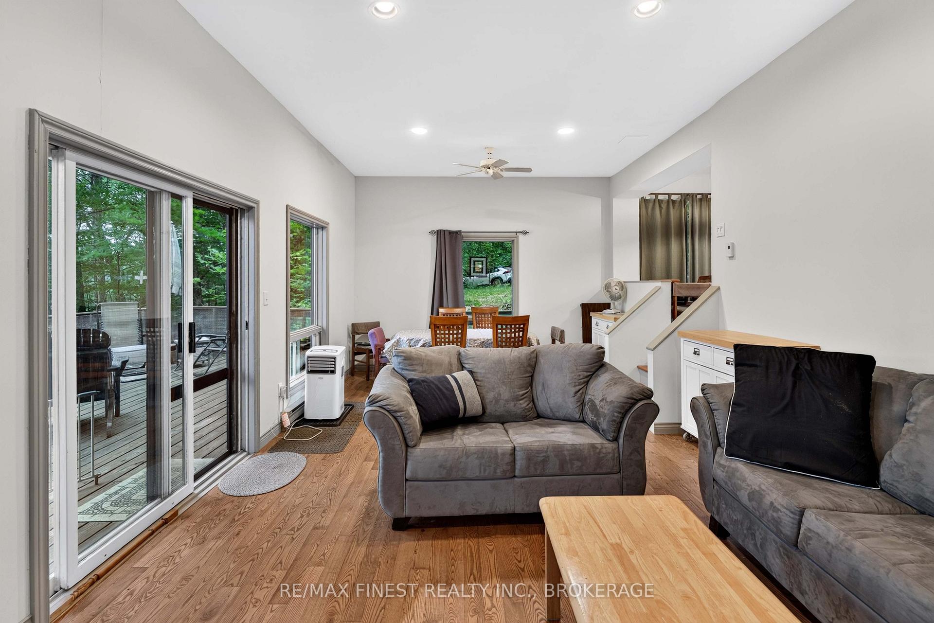 Photo 8 of 1218 Richmond Lane, Frontenac, Frontenac Centre — HOMEH