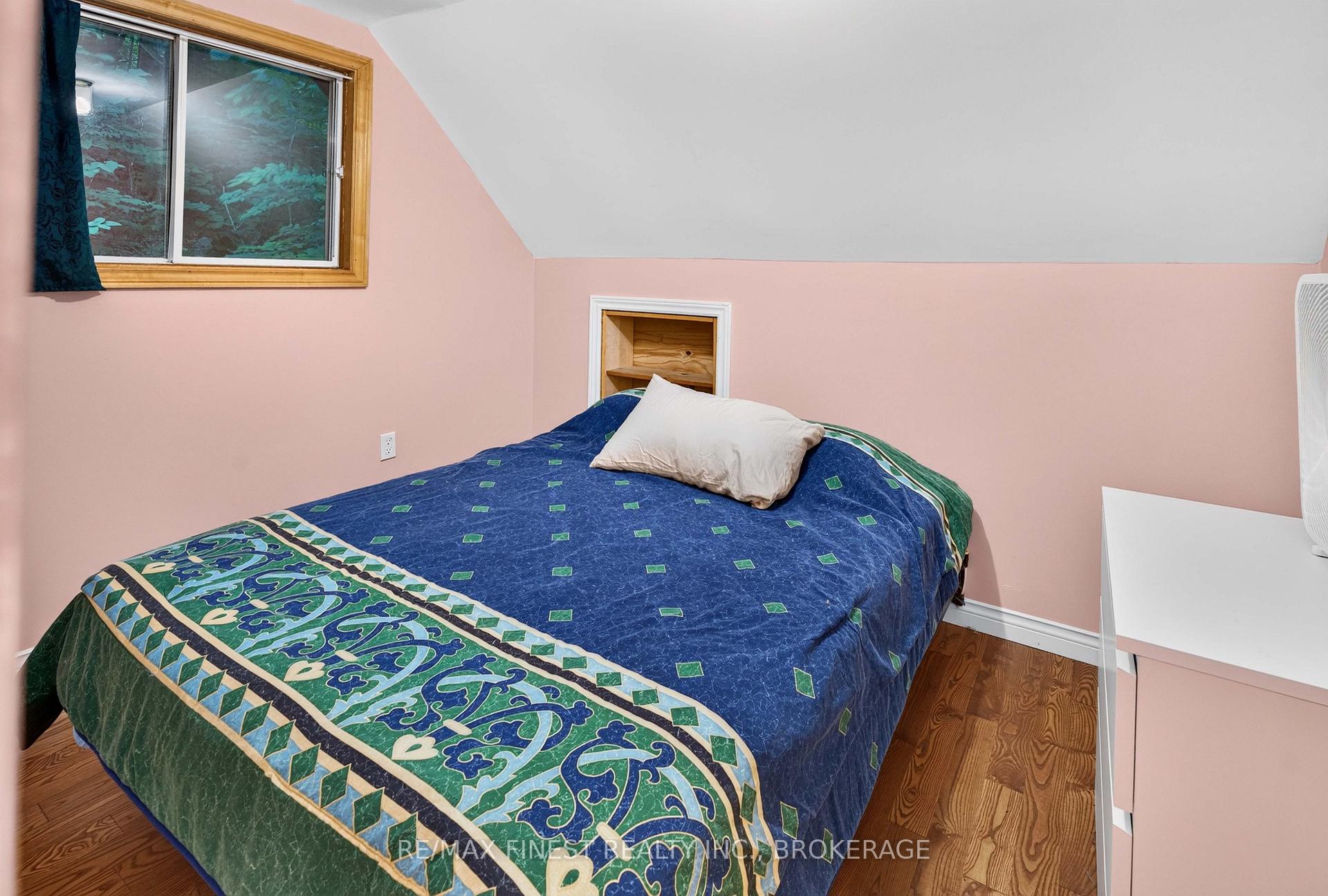 Photo 17 of 1218 Richmond Lane, Frontenac, Frontenac Centre — HOMEH