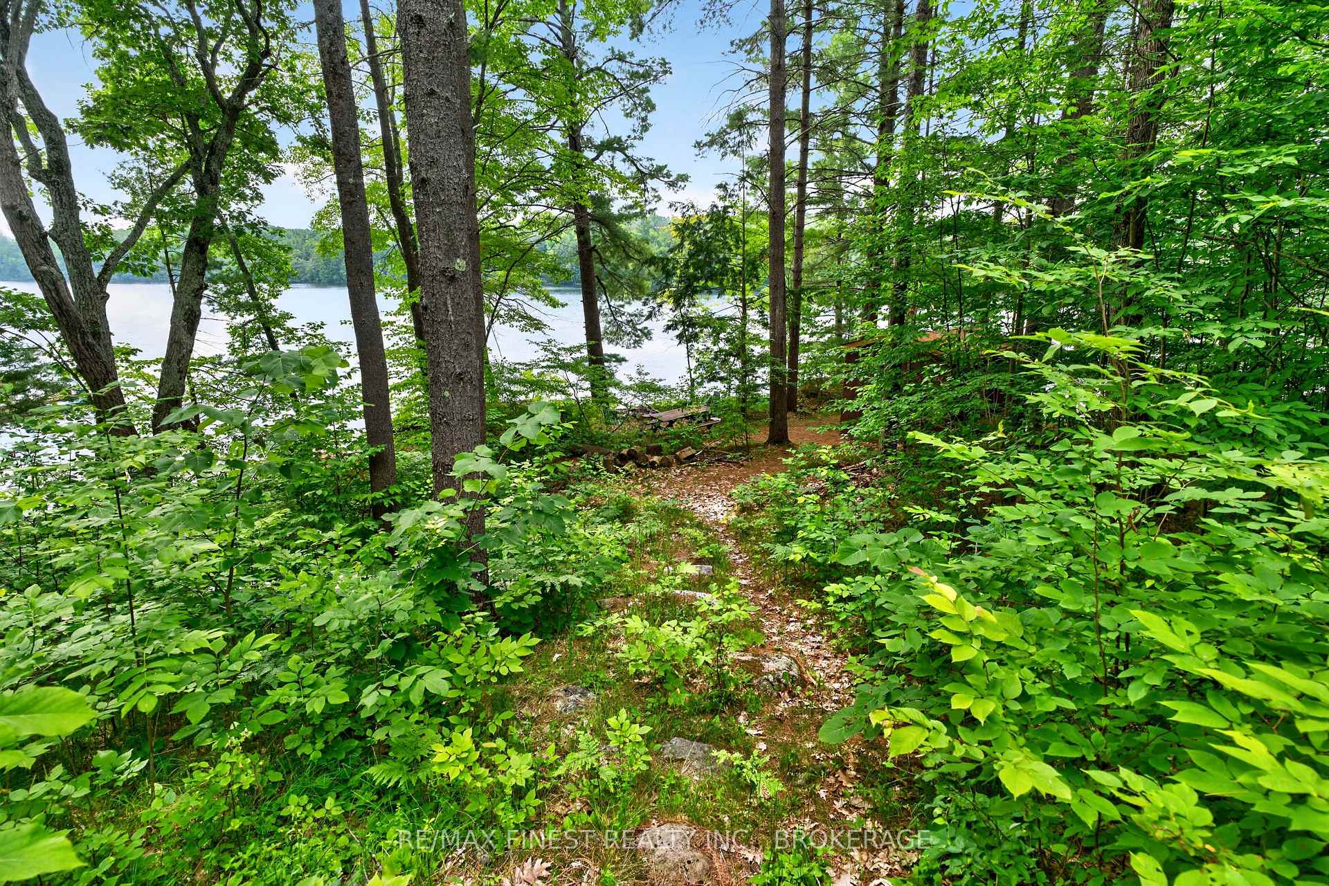 Photo 24 of 1218 Richmond Lane, Frontenac, Frontenac Centre — HOMEH