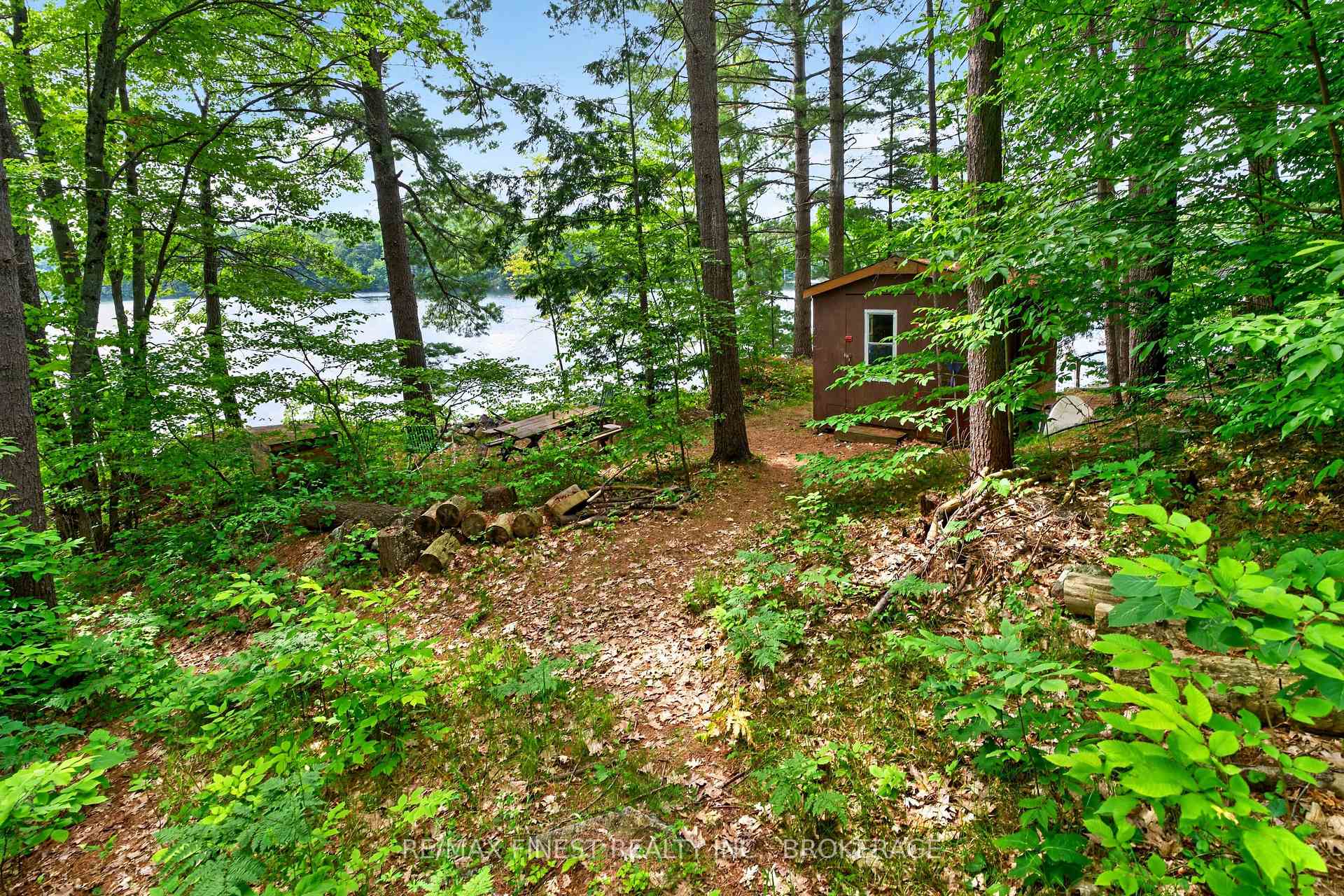 Photo 25 of 1218 Richmond Lane, Frontenac, Frontenac Centre — HOMEH