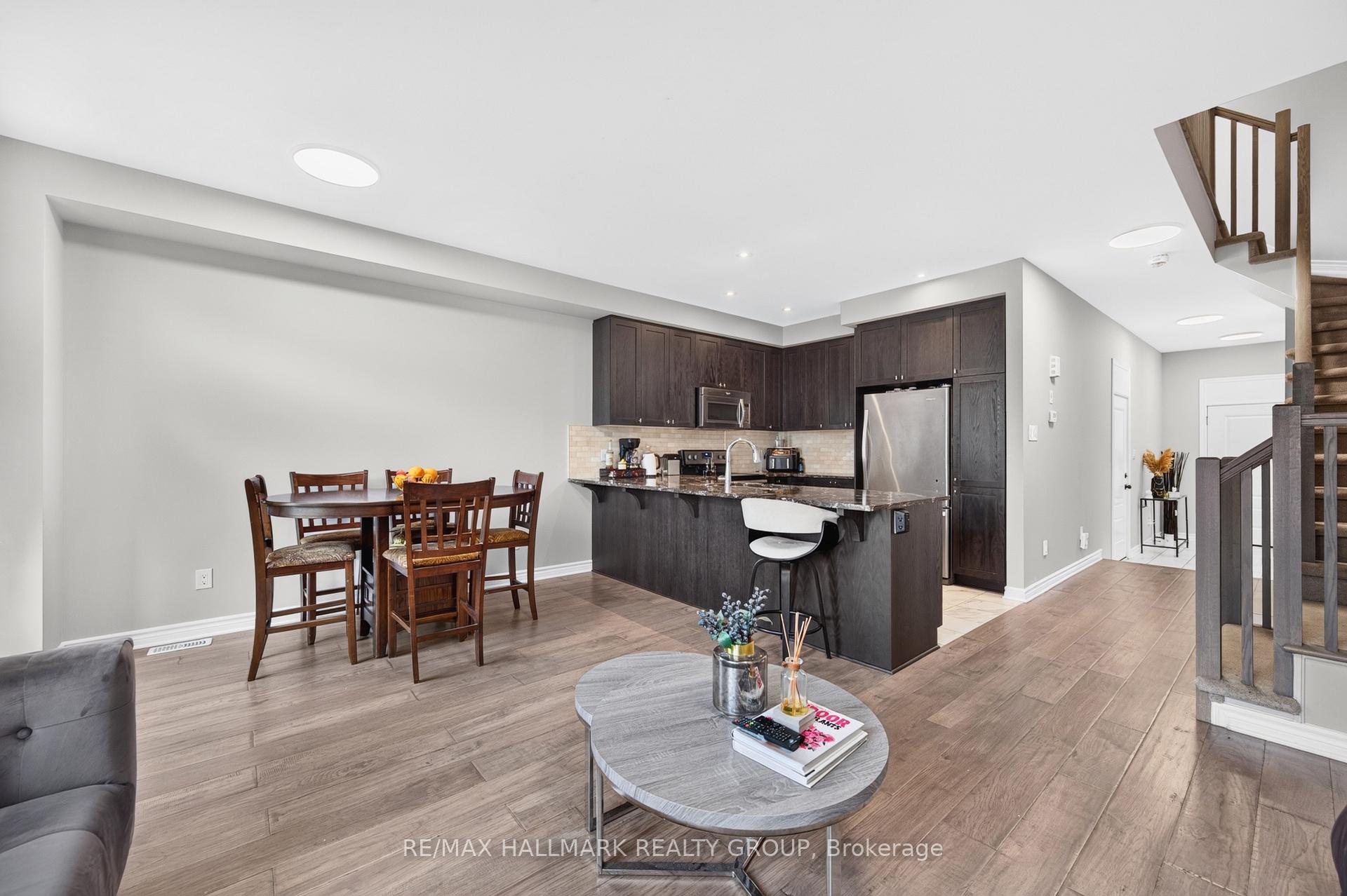 Photo 9 of 335 Alasken Drive, Ottawa, Blossom Park/Kemp Park/Findlay Creek — HOMEH