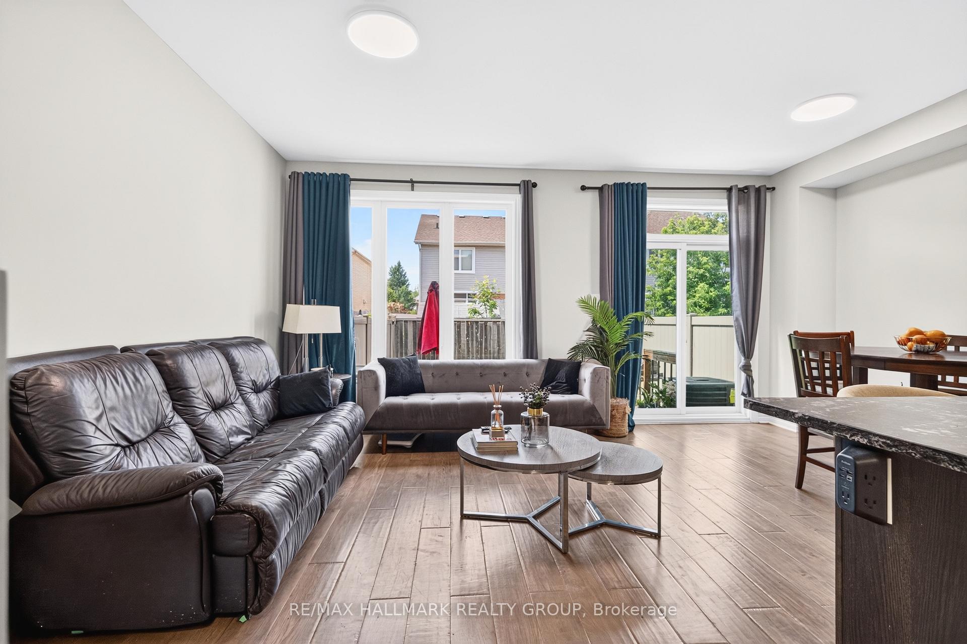 Photo 10 of 335 Alasken Drive, Ottawa, Blossom Park/Kemp Park/Findlay Creek — HOMEH