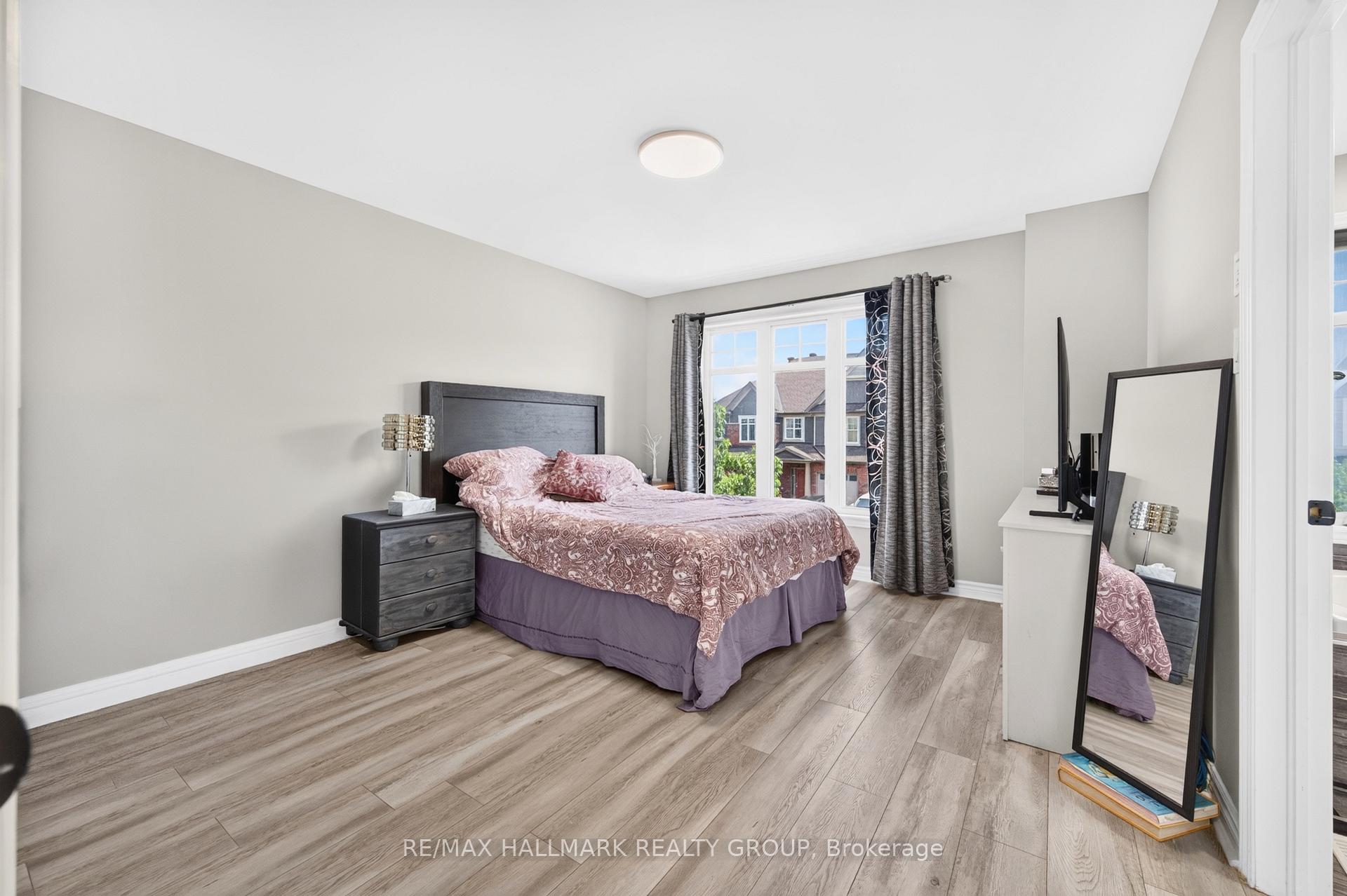 Photo 15 of 335 Alasken Drive, Ottawa, Blossom Park/Kemp Park/Findlay Creek — HOMEH
