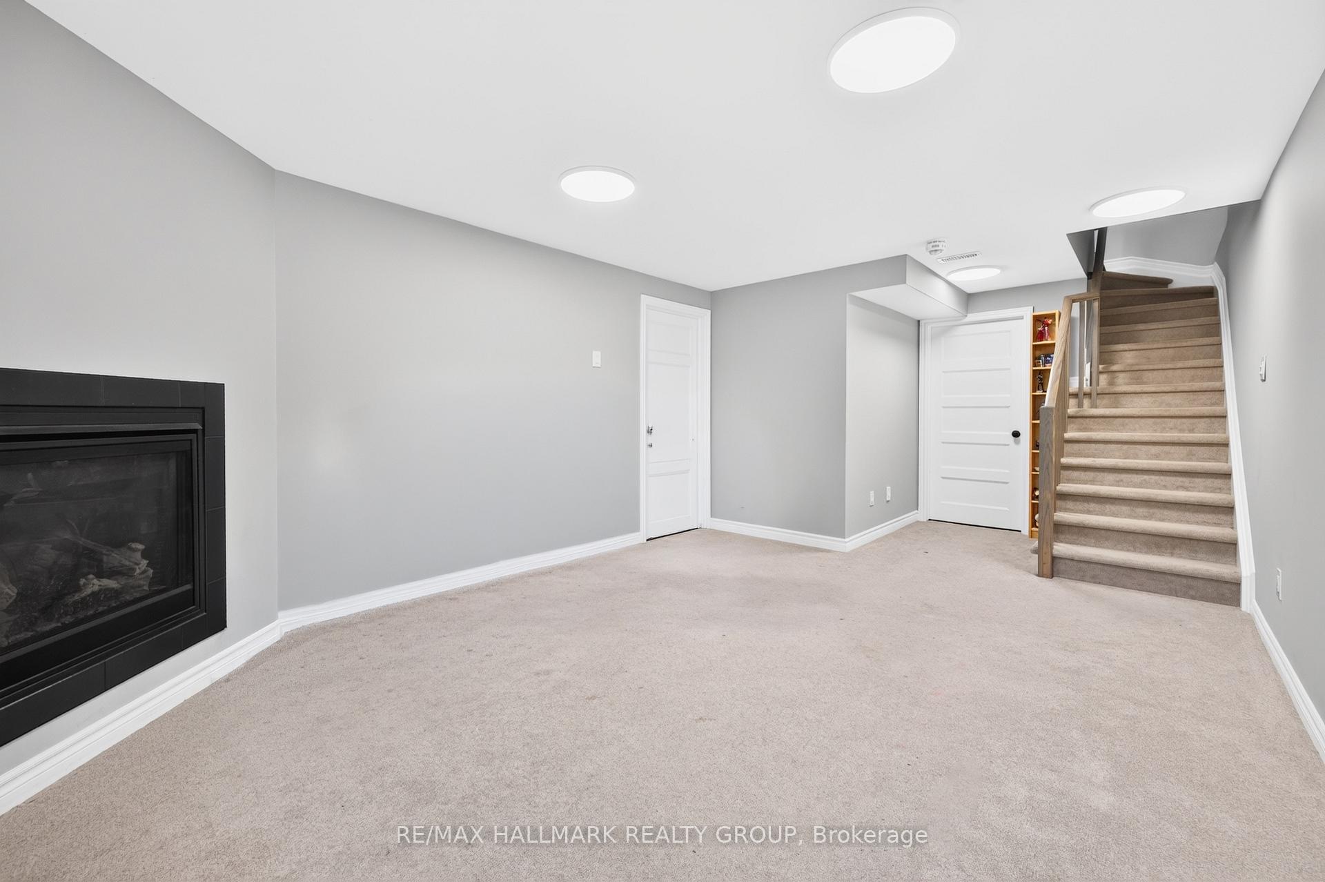 Photo 26 of 335 Alasken Drive, Ottawa, Blossom Park/Kemp Park/Findlay Creek — HOMEH