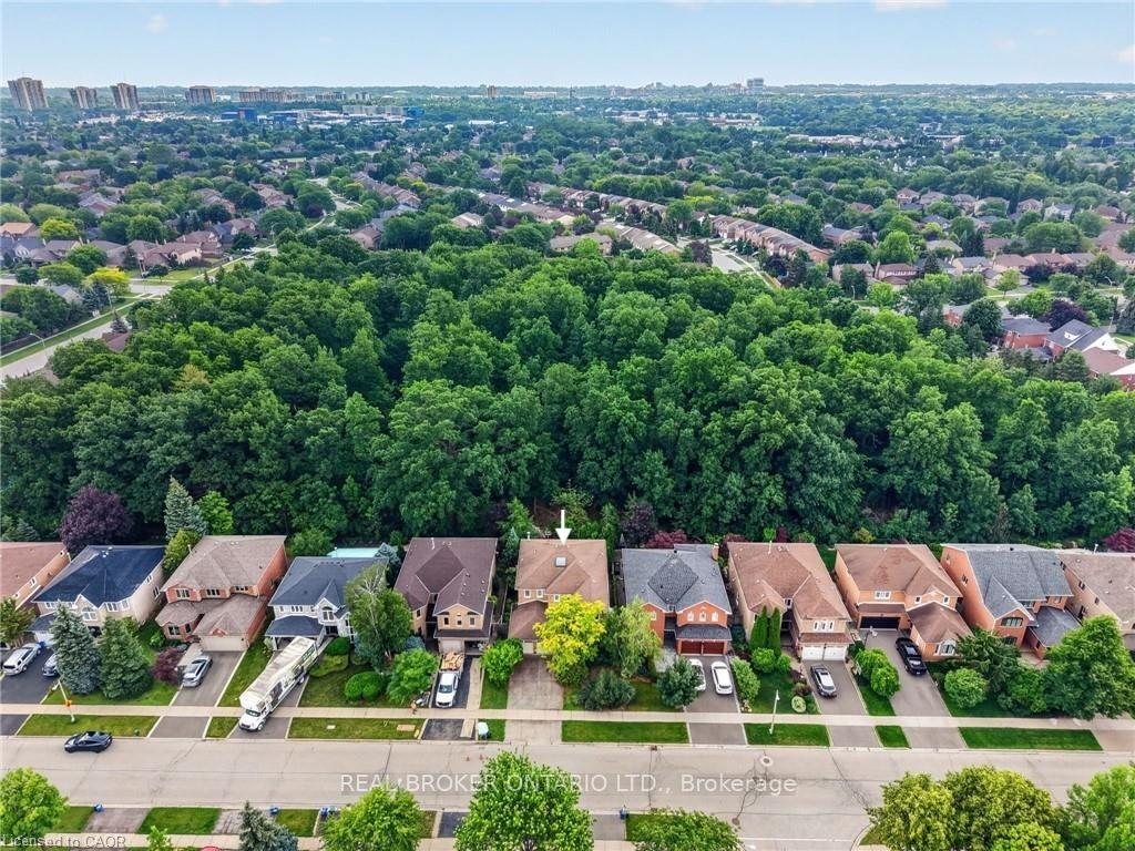 Photo 1 of 2152 Grand Ravine Drive, Oakville, River Oaks — HOMEH