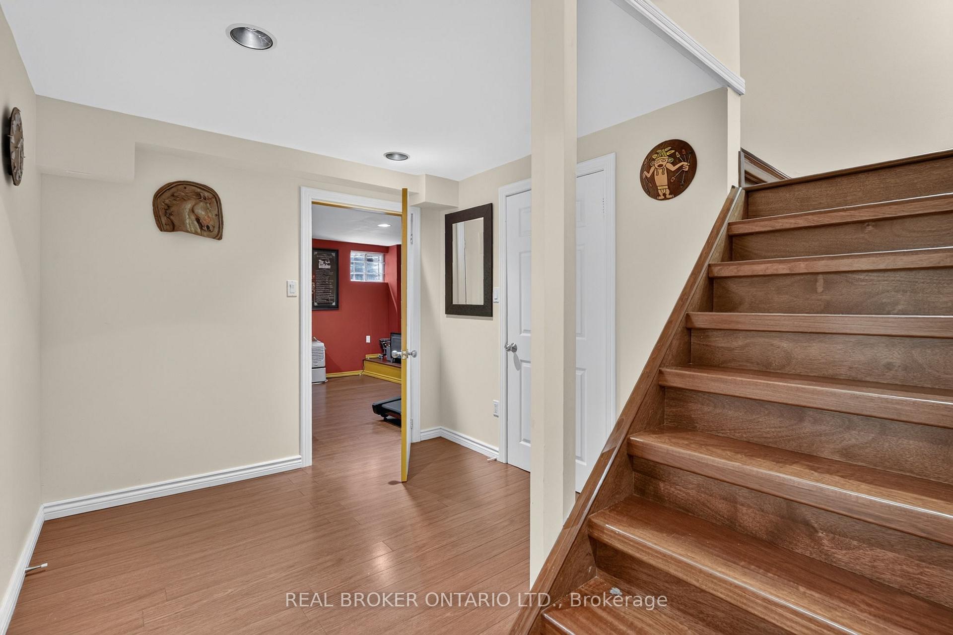 Photo 28 of 2152 Grand Ravine Drive, Oakville, River Oaks — HOMEH