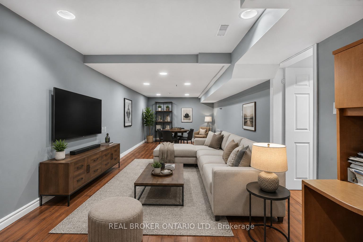 Photo 30 of 2152 Grand Ravine Drive, Oakville, River Oaks — HOMEH