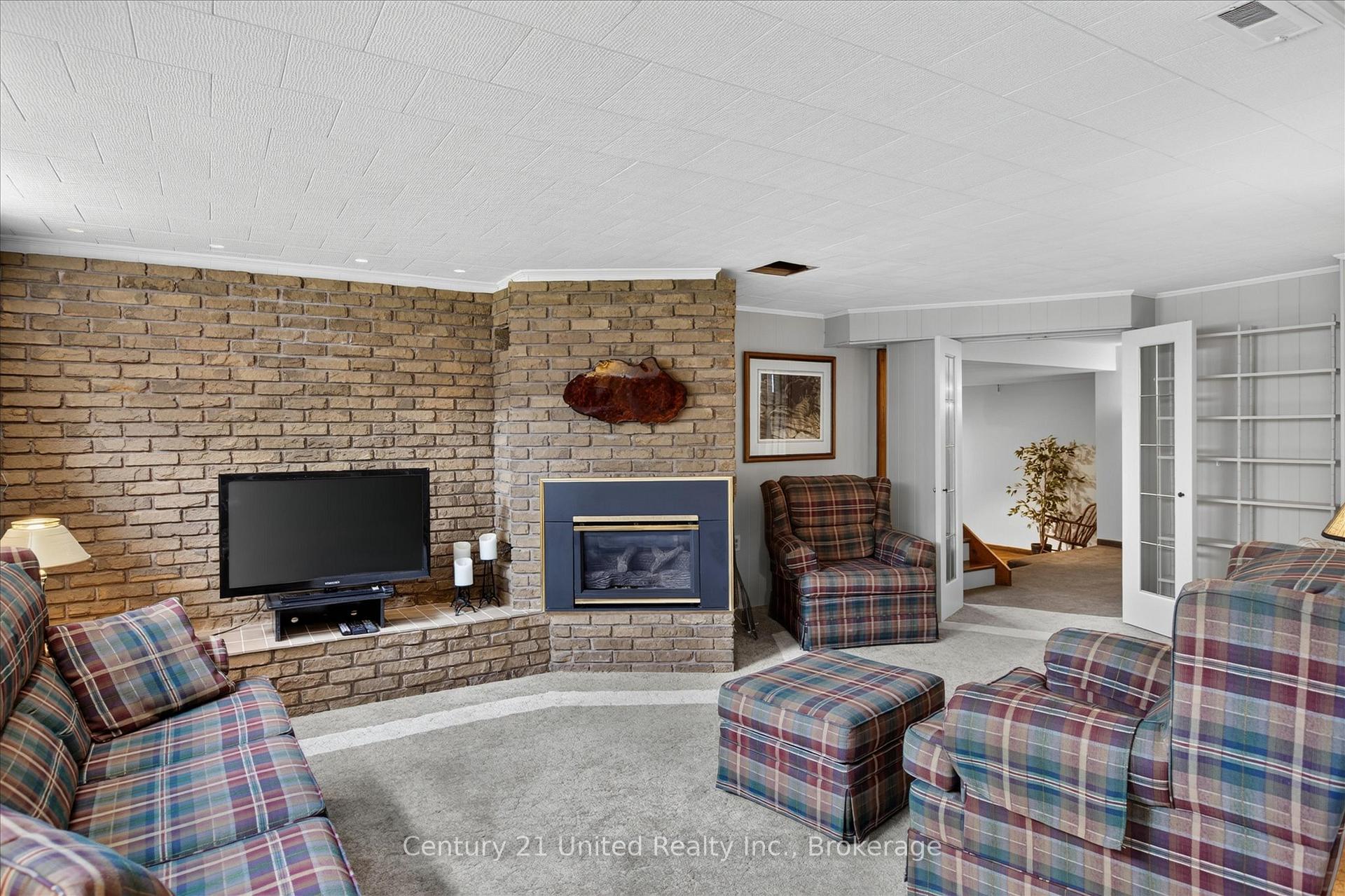 Photo 20 of 130 Earlwood Drive, Peterborough, Monaghan Ward 2 — HOMEH