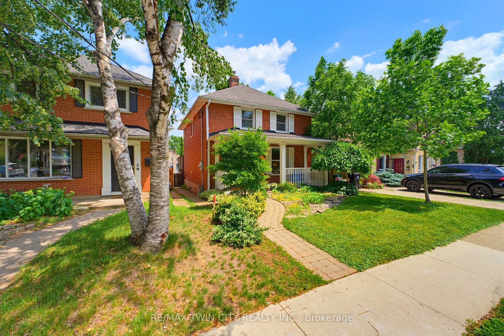 Photo 2 of 85 Barrie Street, Cambridge, Downtown Cambridge — HOMEH