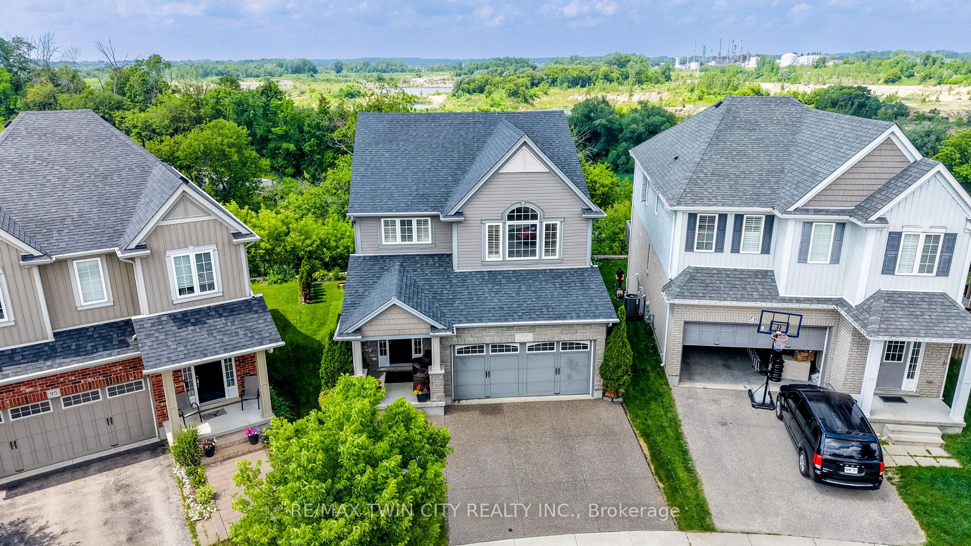 Photo 40 of 99 Stillwater Street, Waterloo — HOMEH