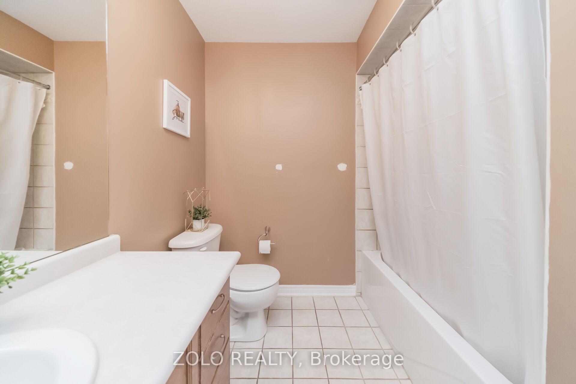 Photo 18 of 3 Tennant Drive, Brampton, Sandringham-Wellington — HOMEH