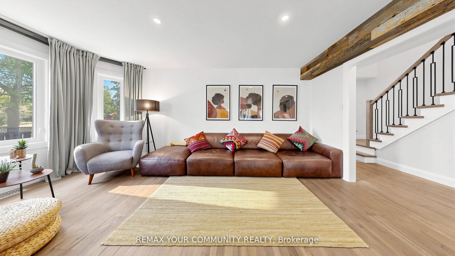 Photo 5 of 1248 Blackburn Drive, Oakville, Glen Abbey — HOMEH