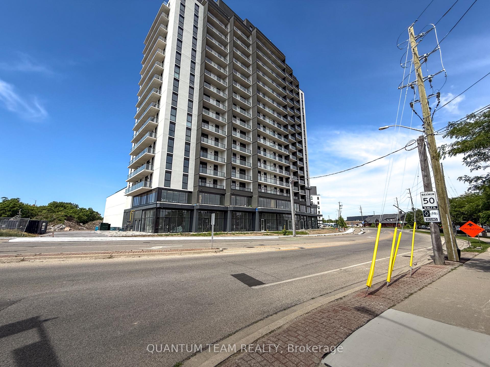 Front of Unit 1314, 33 Erie Avenue