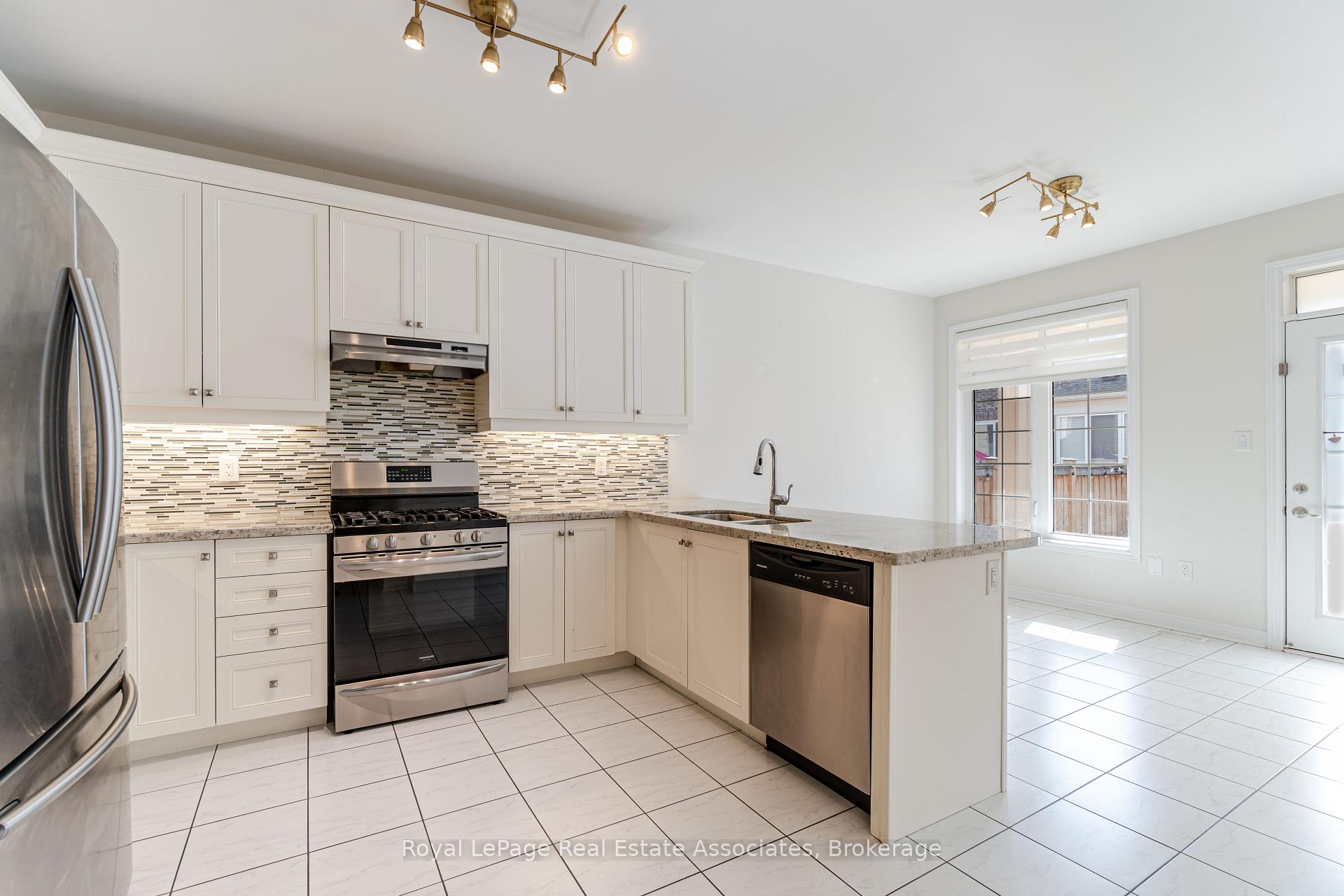 Photo 6 of 3172 Ernest Appelbe Boulevard, Oakville, Glenorchy — HOMEH