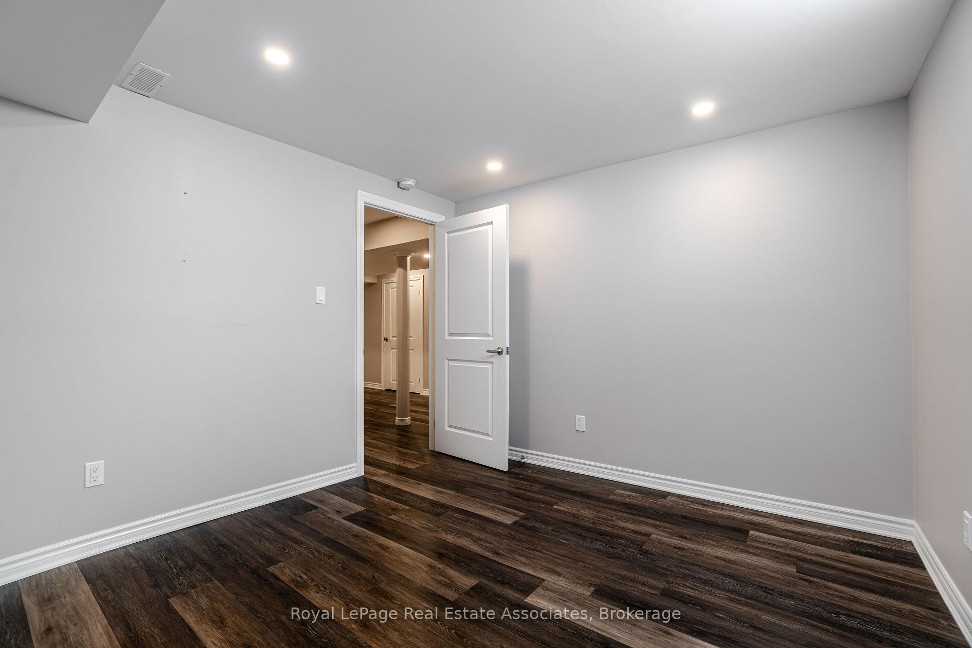Photo 33 of 3172 Ernest Appelbe Boulevard, Oakville, Glenorchy — HOMEH