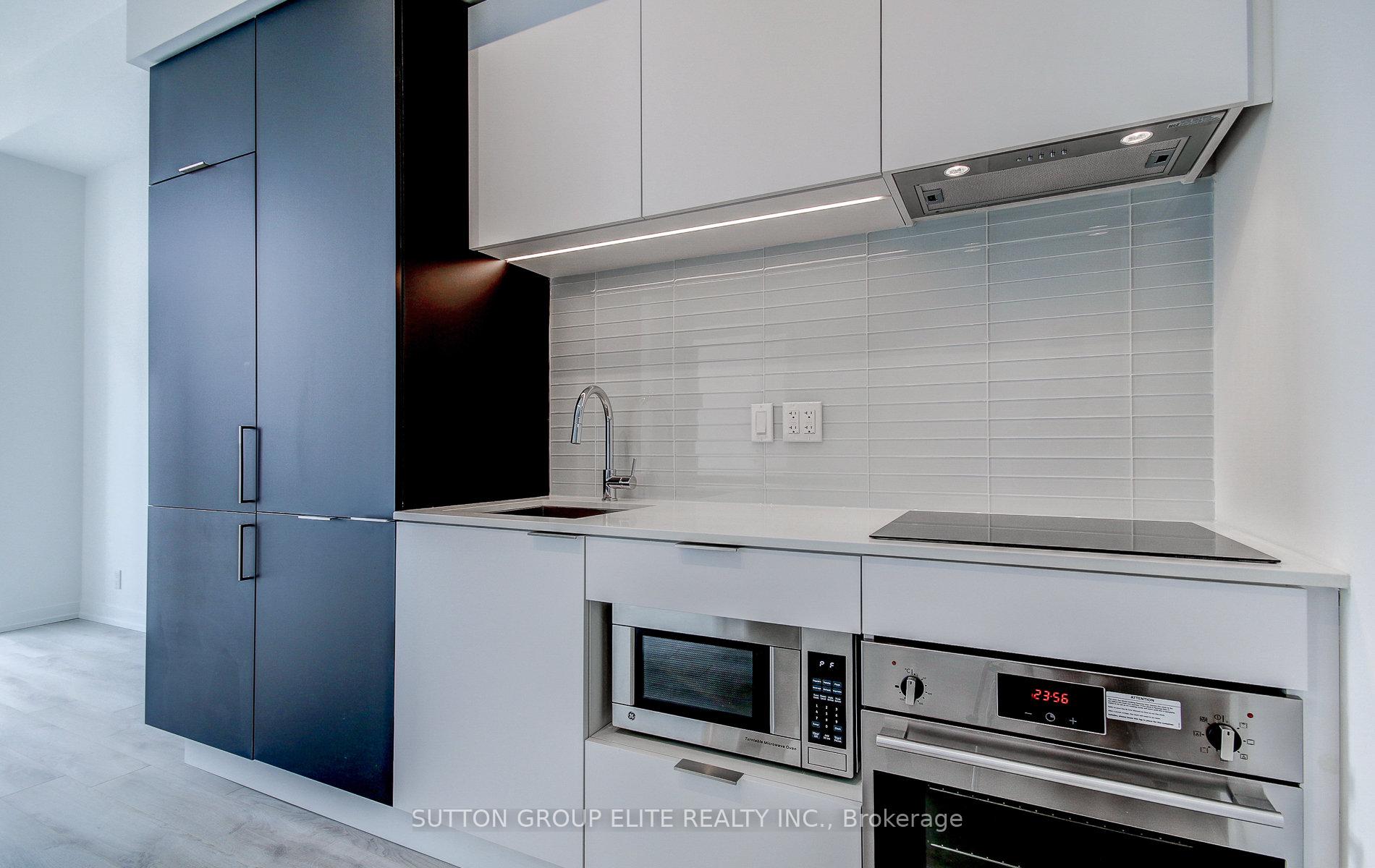 Photo 3 of Unit 1205, 33 Helendale Avenue, Toronto, Yonge-Eglinton — HOMEH