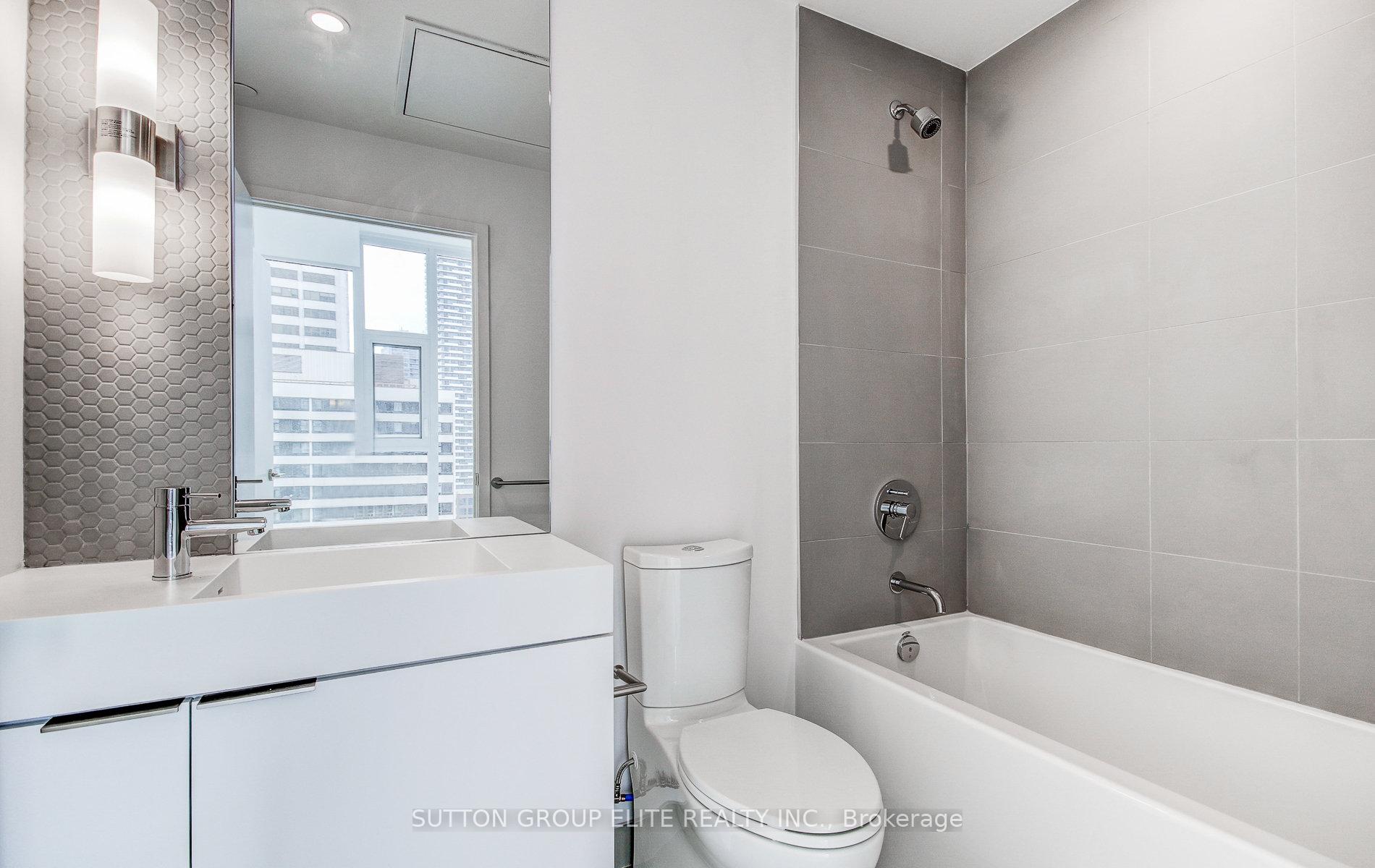 Photo 9 of Unit 1205, 33 Helendale Avenue, Toronto, Yonge-Eglinton — HOMEH
