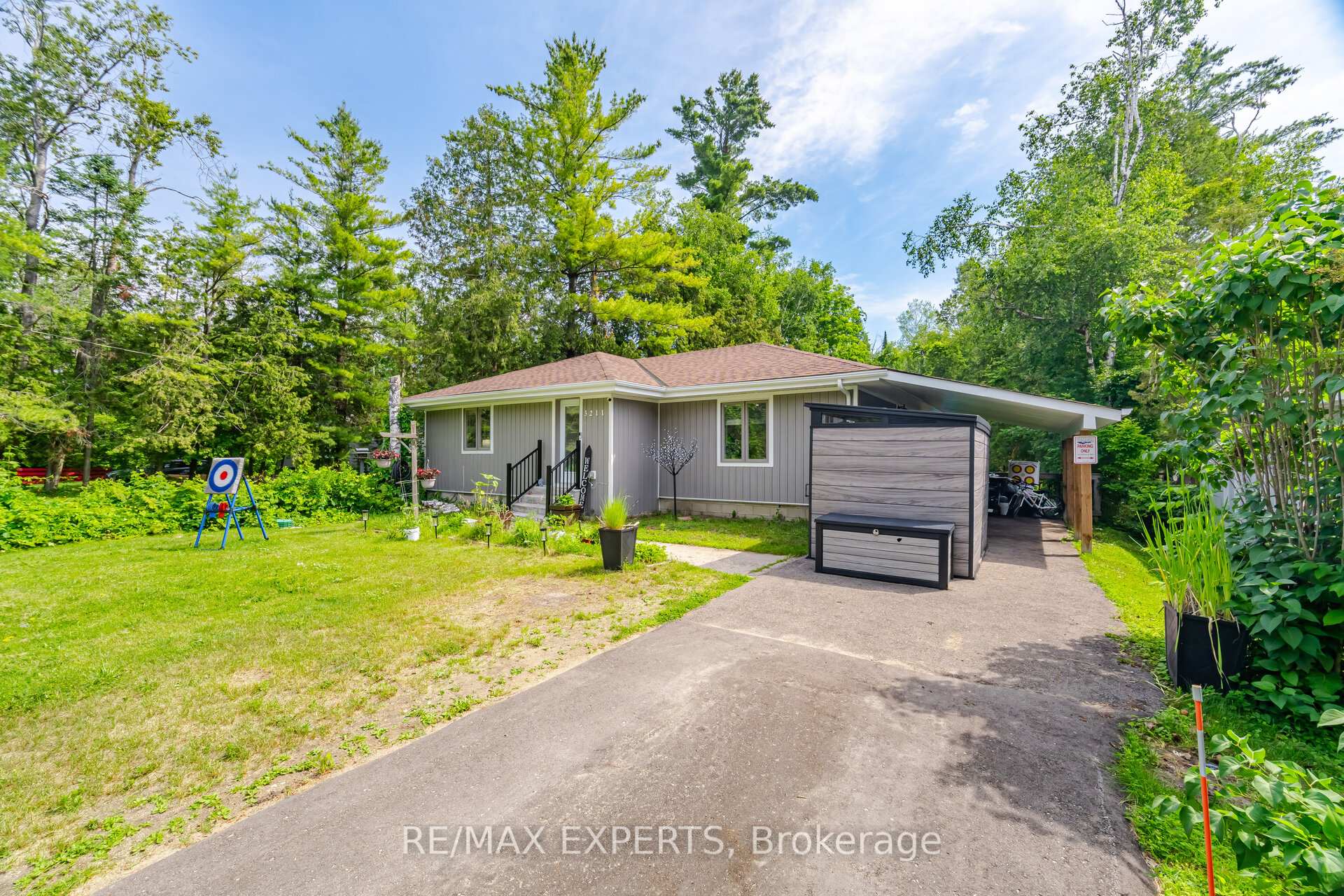 Photo 6 of 3211 Cove Avenue, Innisfil, Rural Innisfil — HOMEH