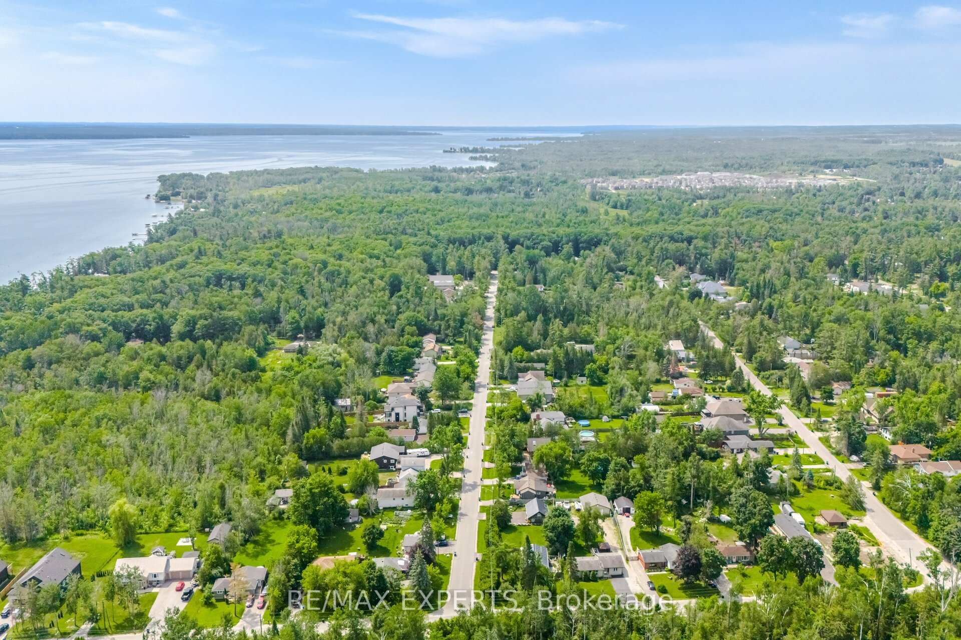 Photo 44 of 3211 Cove Avenue, Innisfil, Rural Innisfil — HOMEH