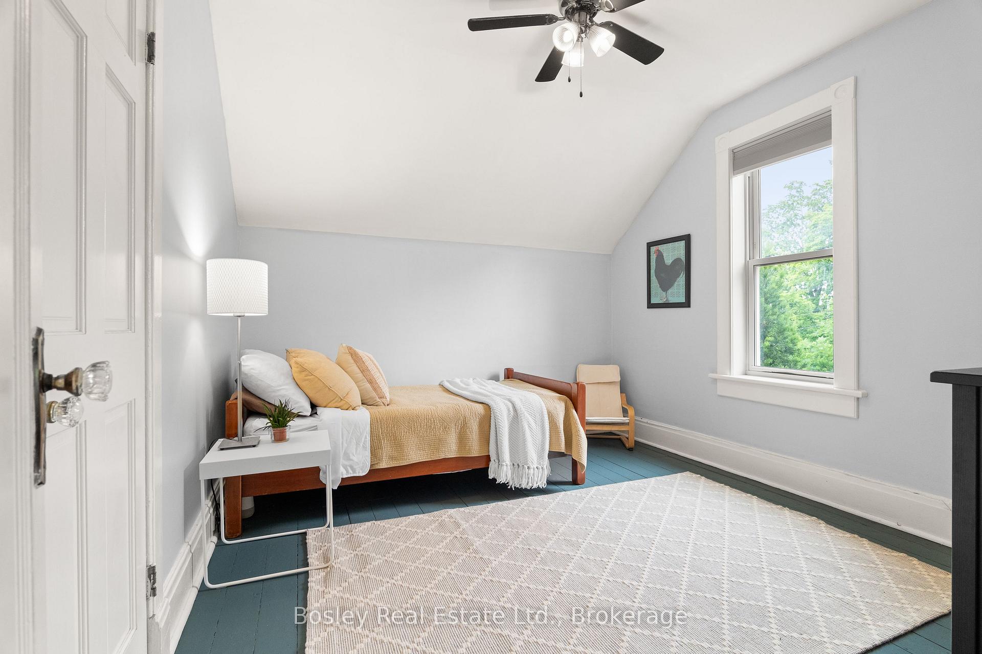 Photo 27 of 29 St Leger Street, Kitchener — HOMEH