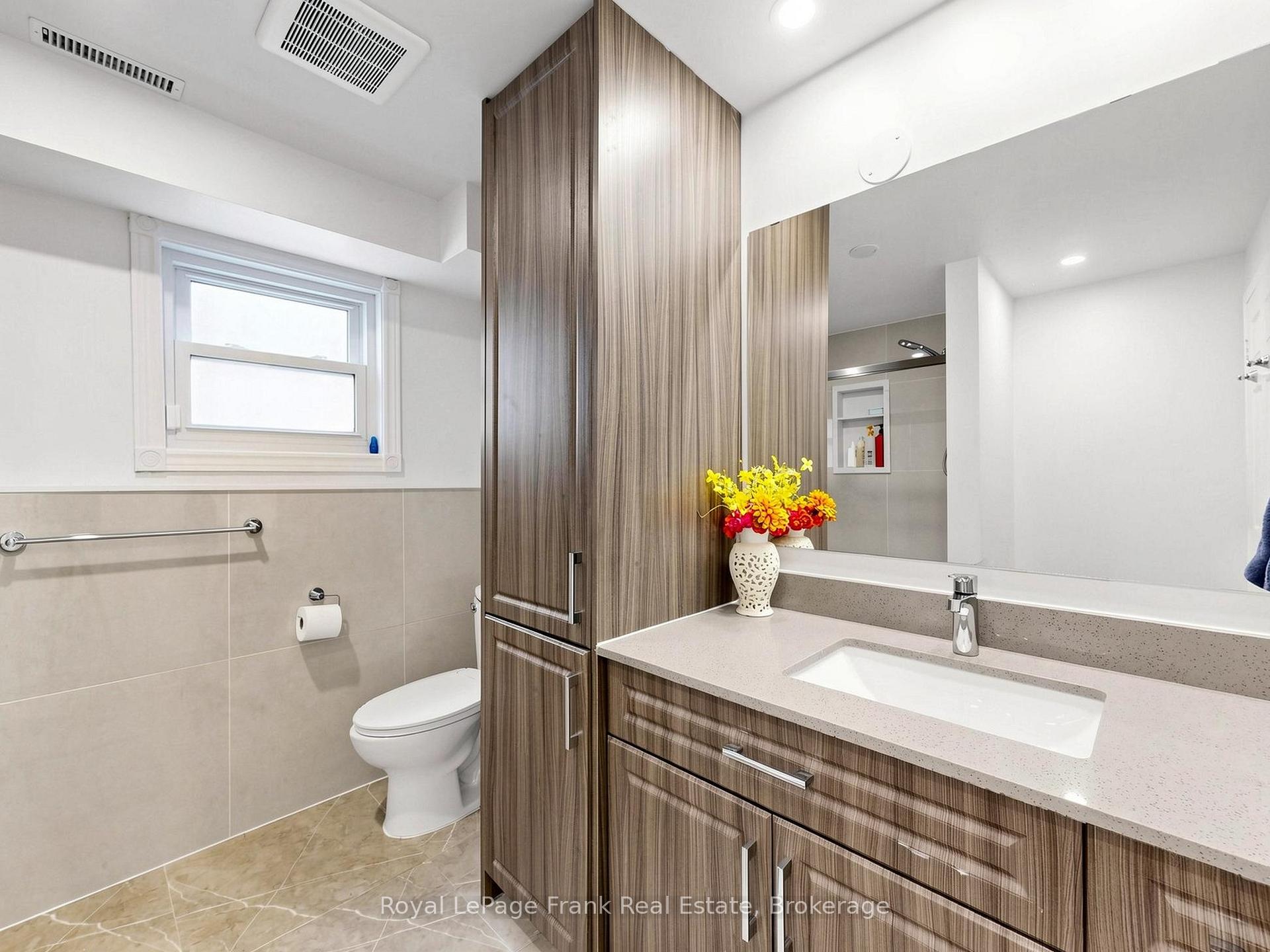 Photo 22 of 20 Strathallan Drive, Clarington, Courtice — HOMEH
