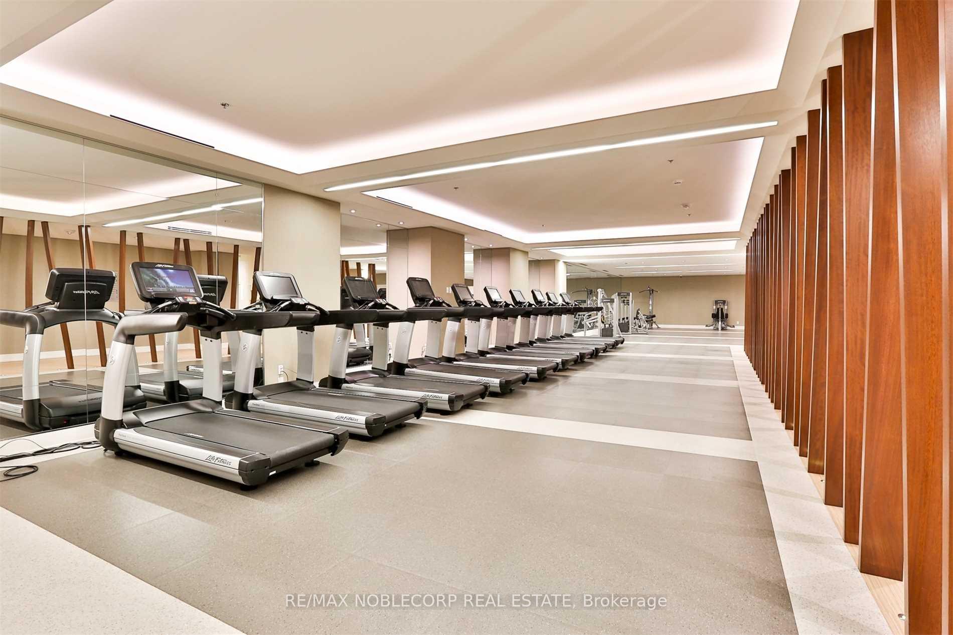 Photo 13 of Unit 724, 111 St Clair Avenue W, Toronto, Yonge-St. Clair — HOMEH