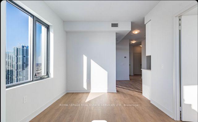 Photo 4 of Unit 3605, 2920 Highway 7 Boulevard, Vaughan, Concord — HOMEH