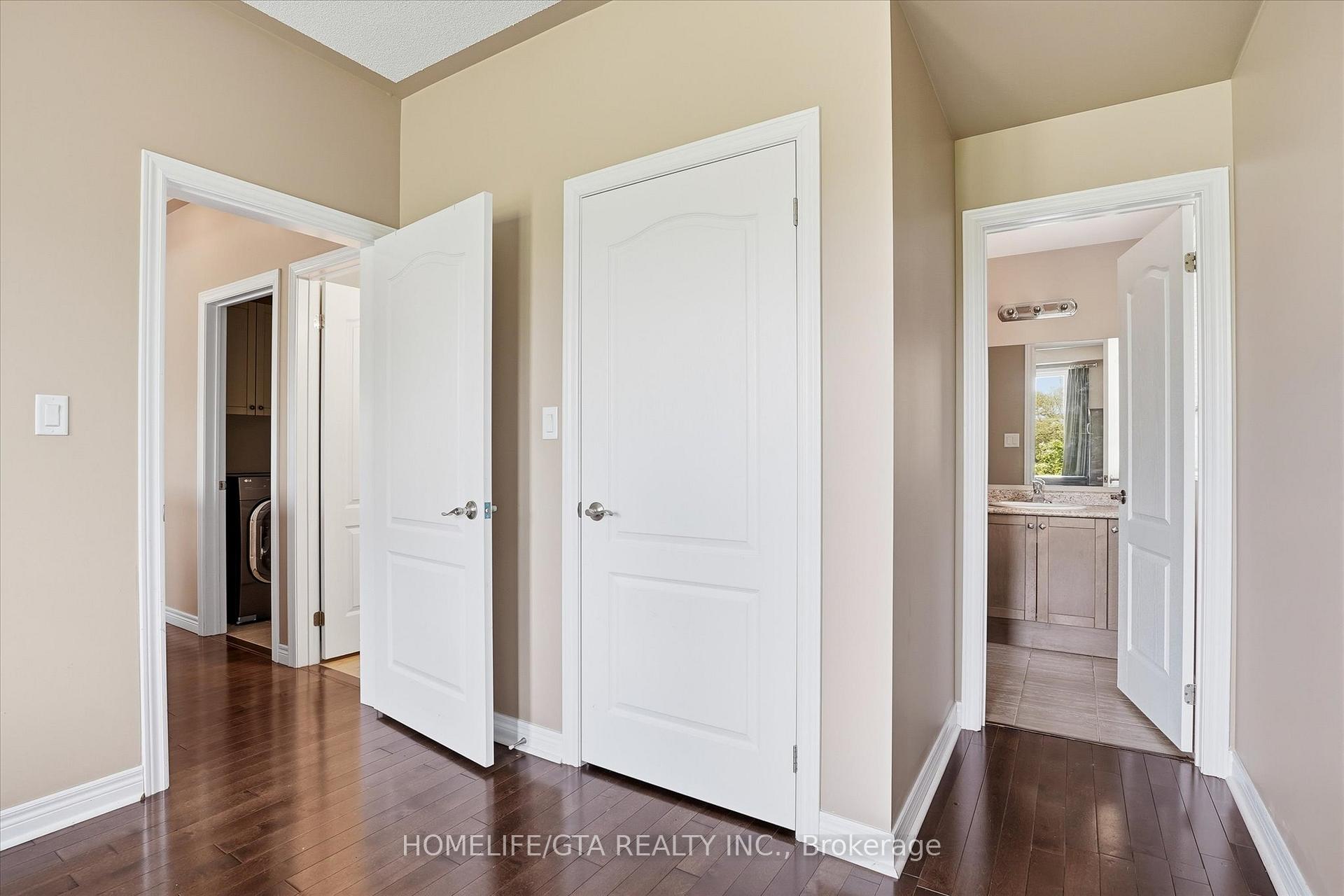 Photo 20 of 1011 Hinterland Court, Oshawa, Pinecrest — HOMEH
