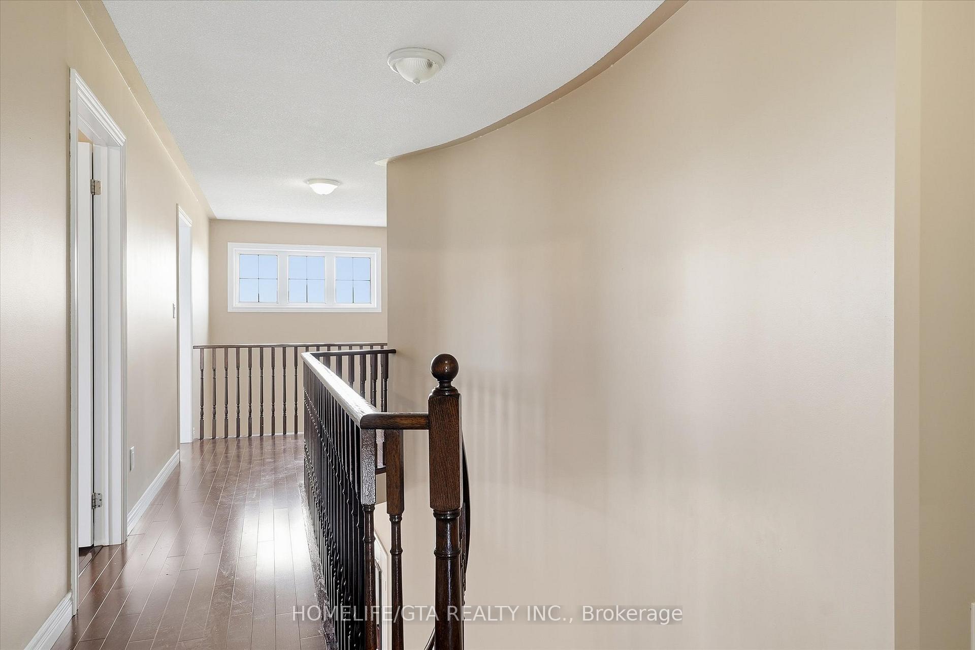 Photo 23 of 1011 Hinterland Court, Oshawa, Pinecrest — HOMEH
