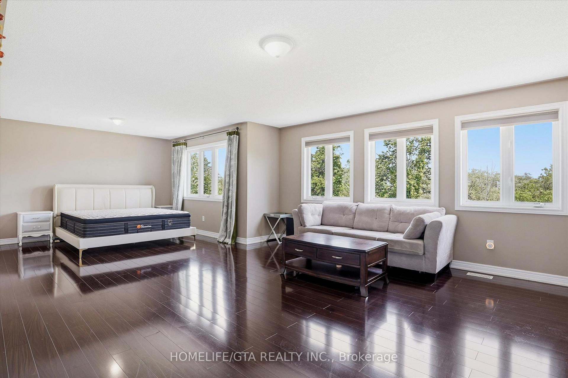 Photo 24 of 1011 Hinterland Court, Oshawa, Pinecrest — HOMEH