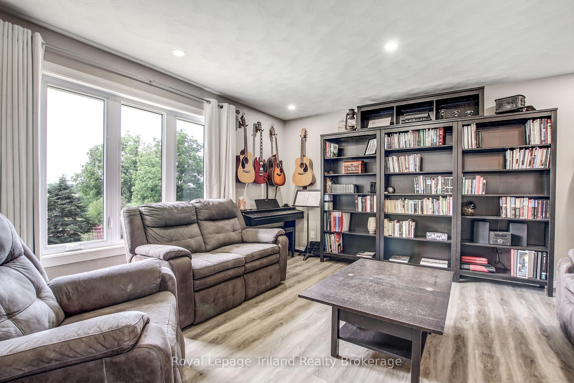 Photo 4 of 56525 Heritage Line, Bayham, Rural Bayham — HOMEH