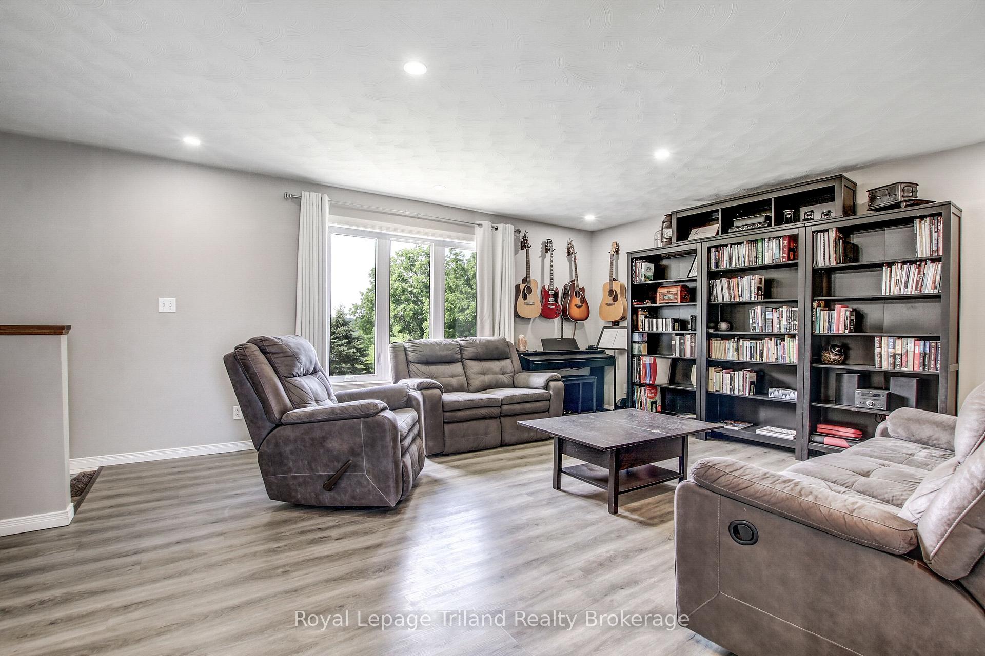 Photo 5 of 56525 Heritage Line, Bayham, Rural Bayham — HOMEH
