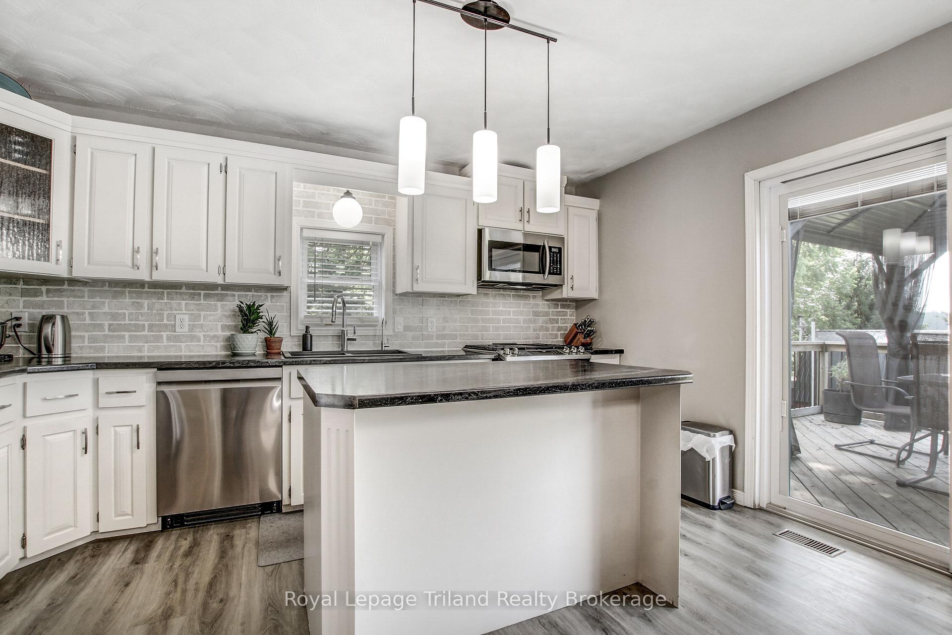Photo 8 of 56525 Heritage Line, Bayham, Rural Bayham — HOMEH