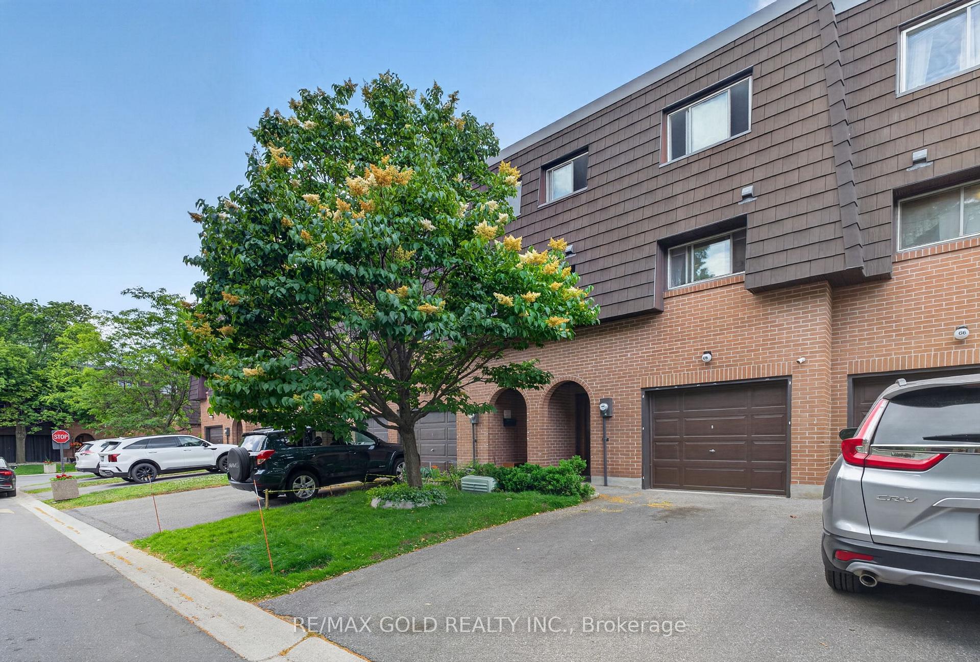 Photo 4 of Unit 5, 68 Darras Court, Brampton, Southgate — HOMEH