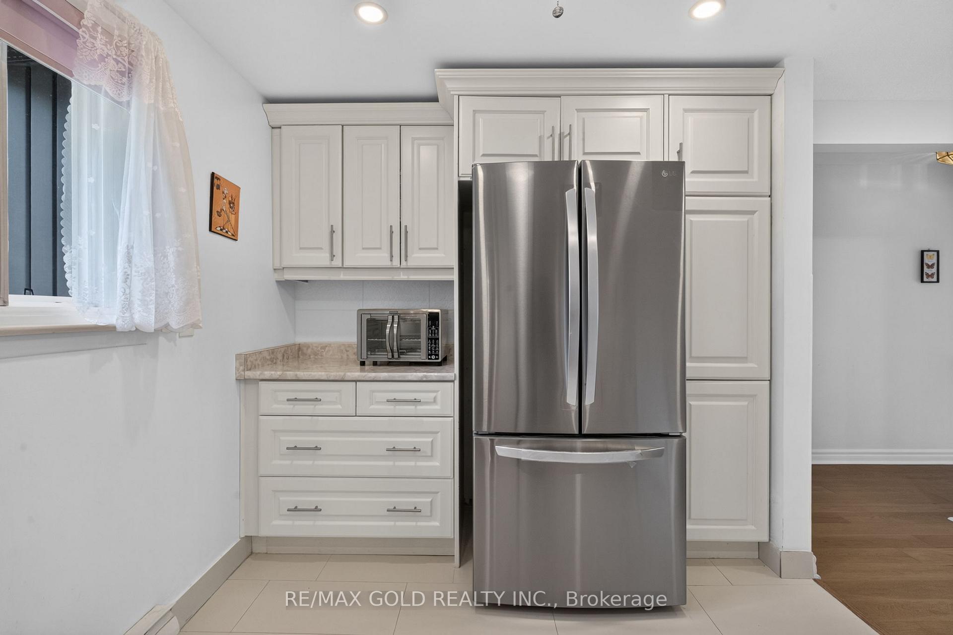 Photo 20 of Unit 5, 68 Darras Court, Brampton, Southgate — HOMEH