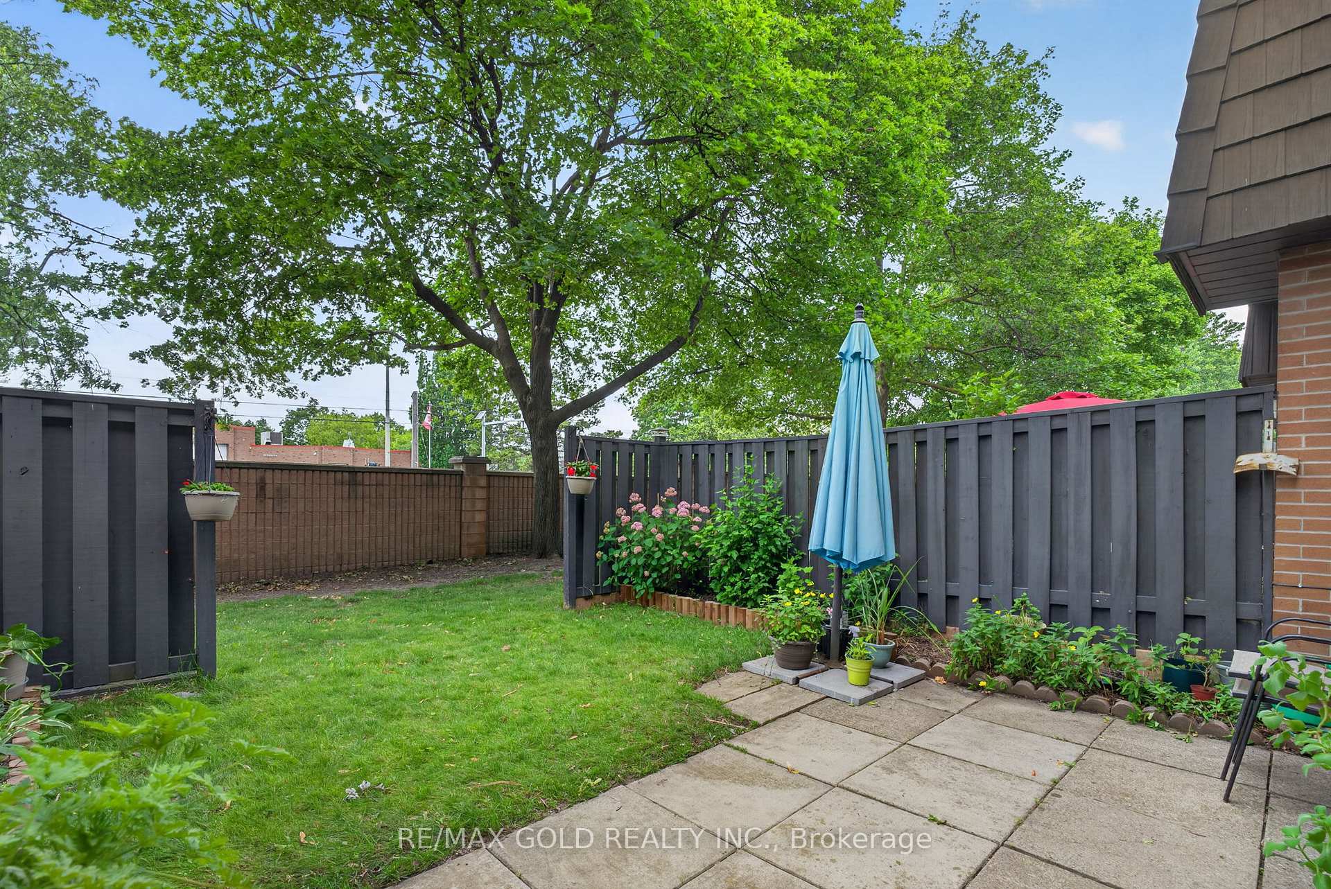 Photo 42 of Unit 5, 68 Darras Court, Brampton, Southgate — HOMEH
