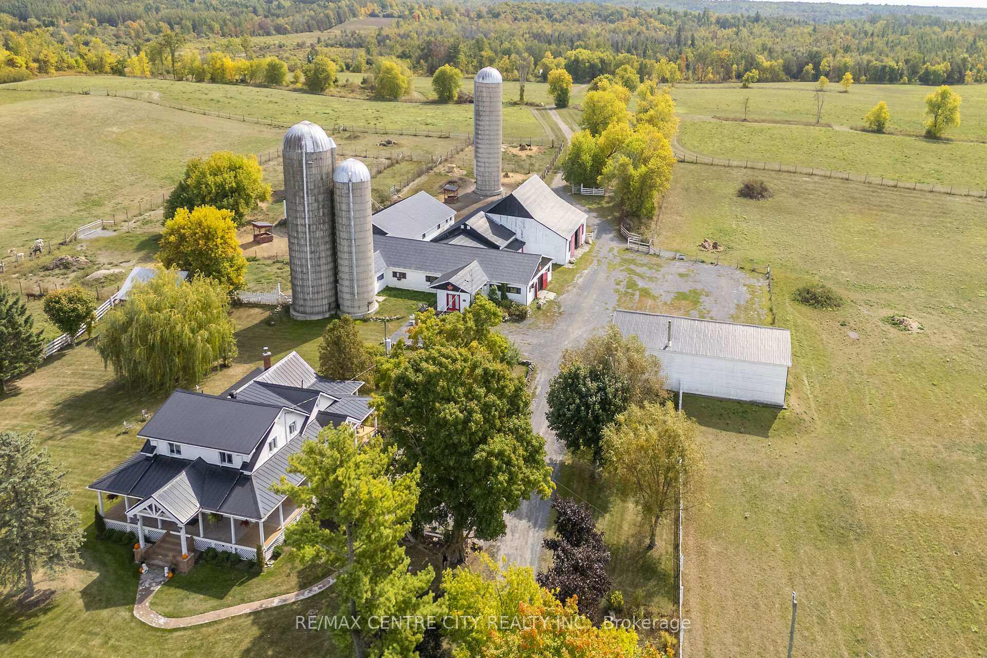 Photo 12 of 19152 County Rd 25, South Glengarry, South Glengarry (Charlottenburgh) Twp — HOMEH