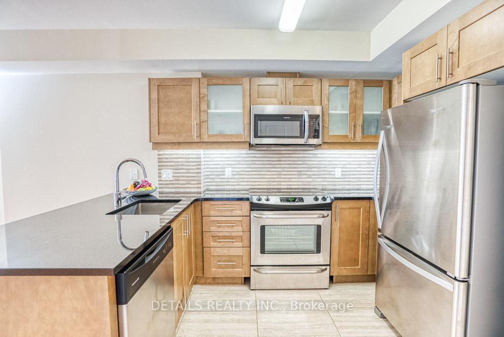Photo 8 of Unit 704, 195 Besserer Street, Ottawa, Sandy Hill — HOMEH