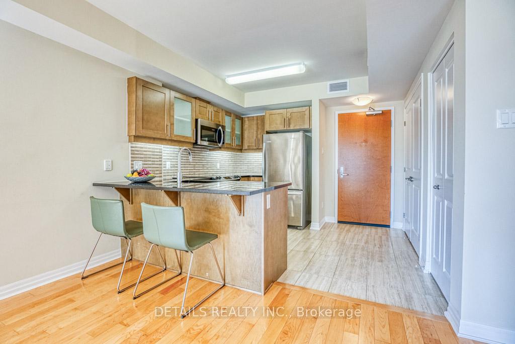 Photo 9 of Unit 704, 195 Besserer Street, Ottawa, Sandy Hill — HOMEH