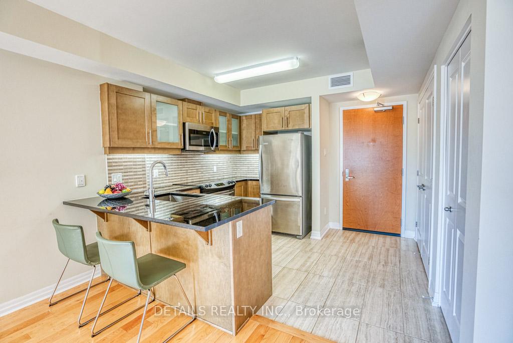 Photo 10 of Unit 704, 195 Besserer Street, Ottawa, Sandy Hill — HOMEH