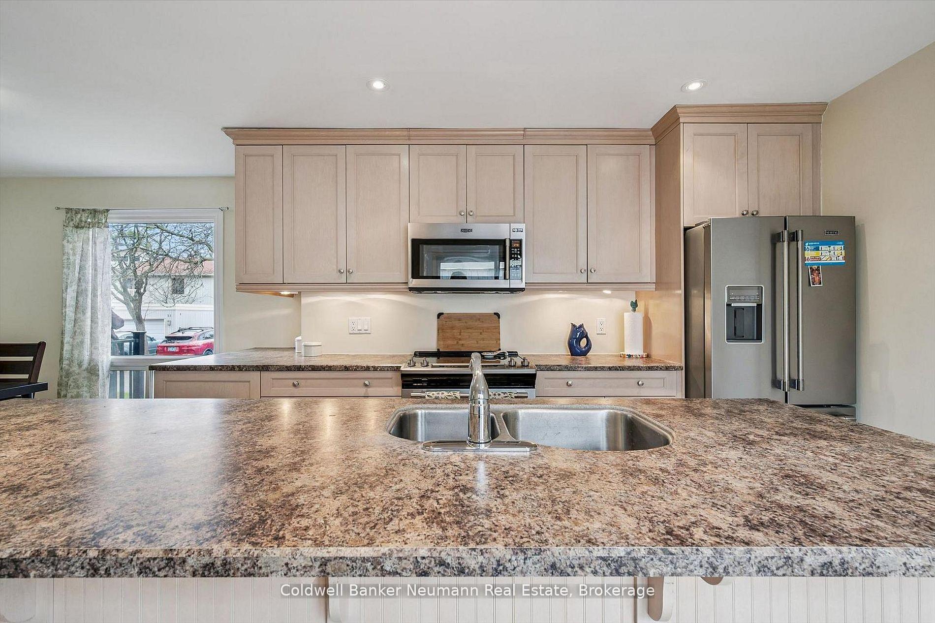 Photo 10 of 59 Wilsonview Avenue, Guelph, Dovercliffe Park/Old University — HOMEH