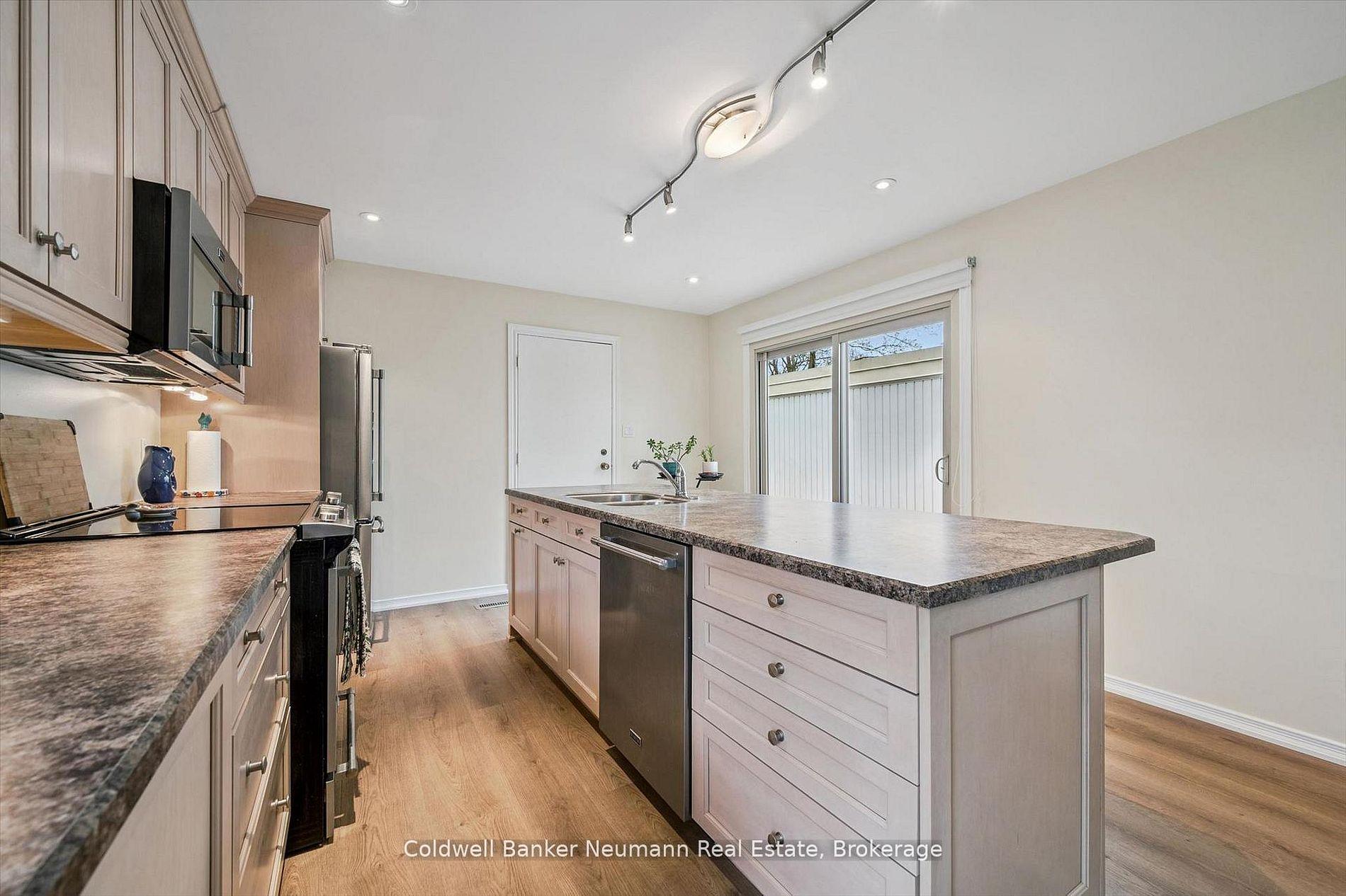 Photo 13 of 59 Wilsonview Avenue, Guelph, Dovercliffe Park/Old University — HOMEH