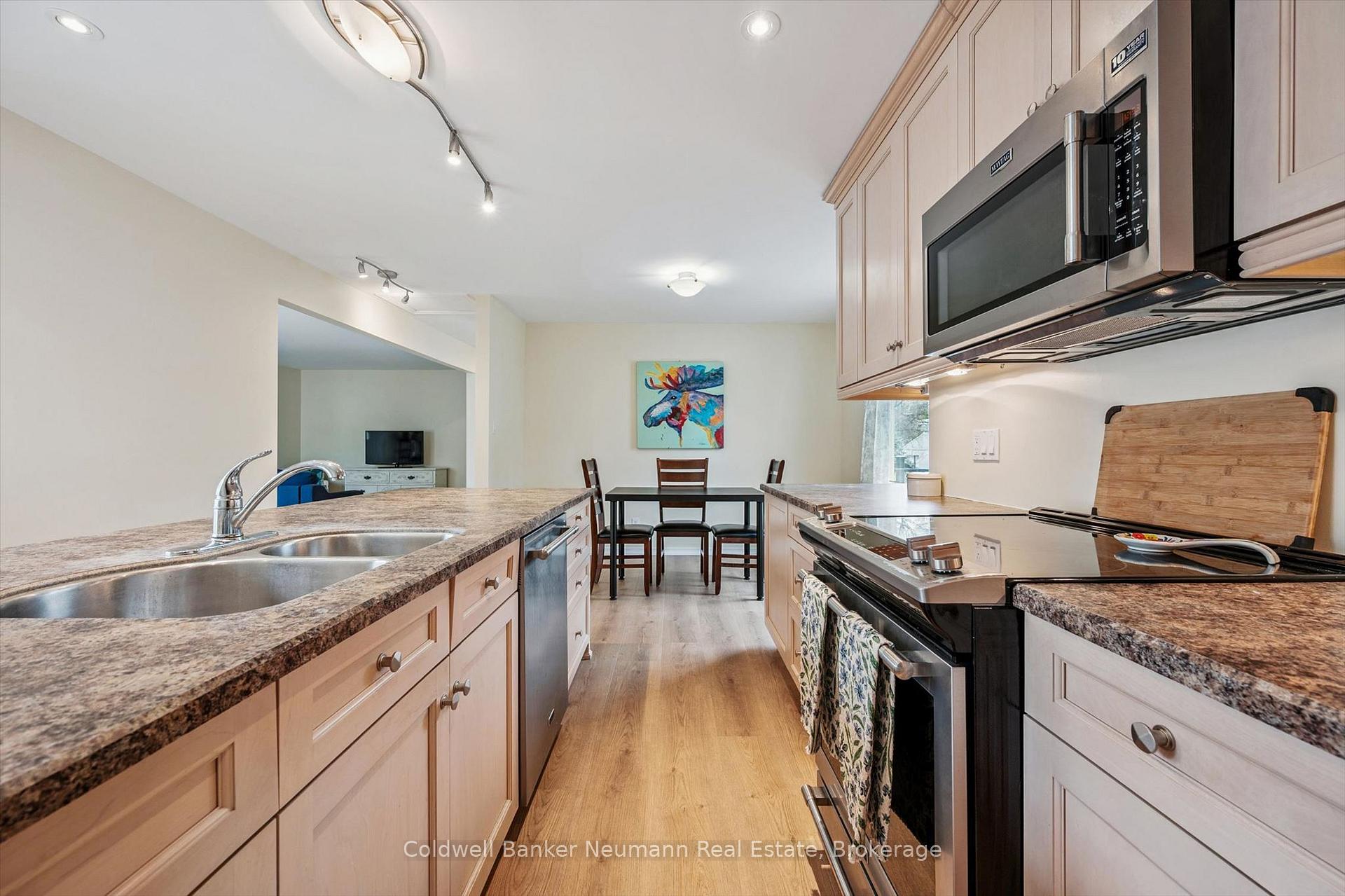 Photo 31 of 59 Wilsonview Avenue, Guelph, Dovercliffe Park/Old University — HOMEH
